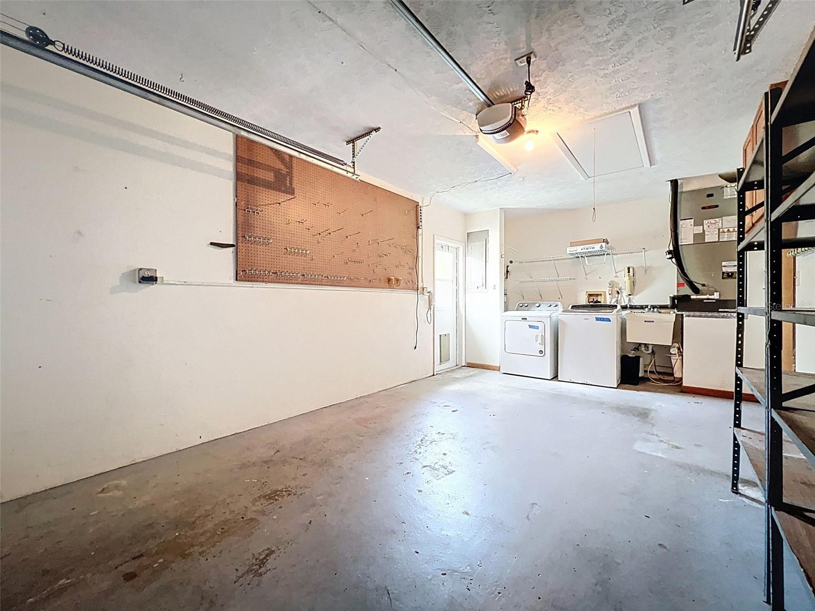 Listing photo id 52 for 2317 Chatlin Road