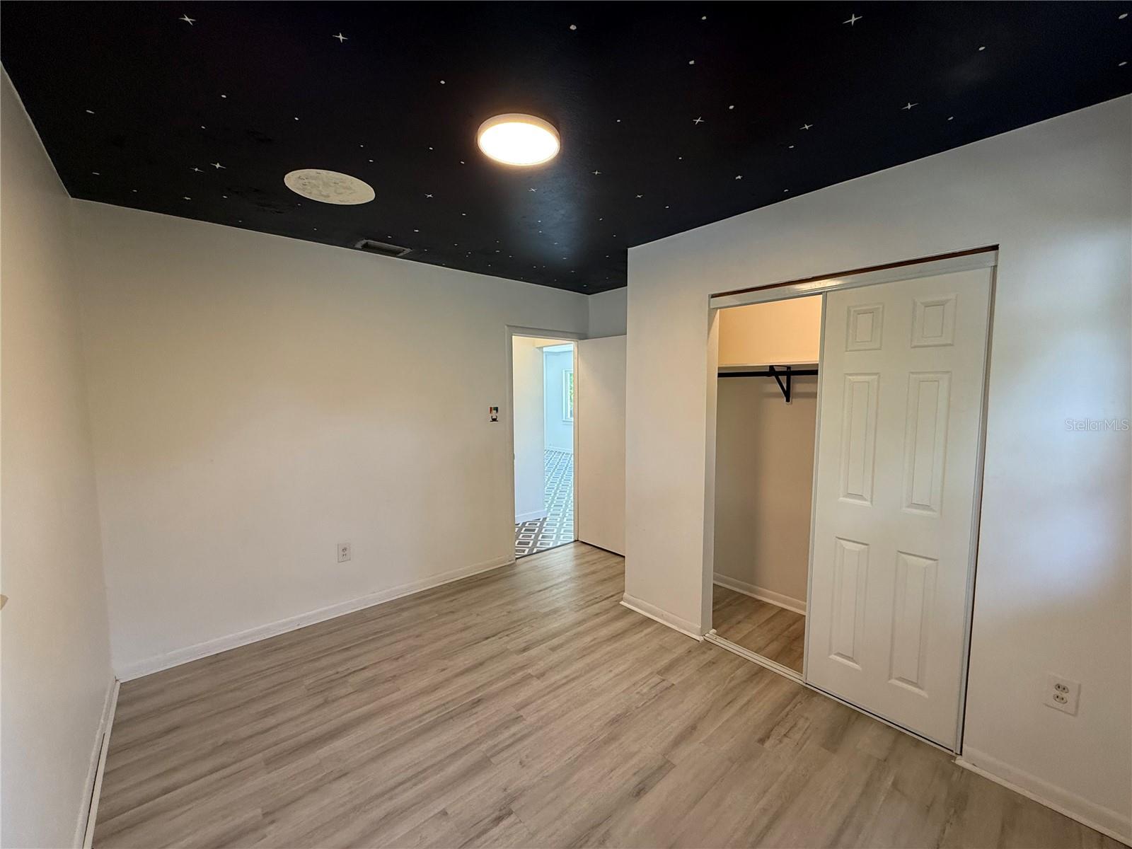Image 13 of 21 For 5995 59th Way N