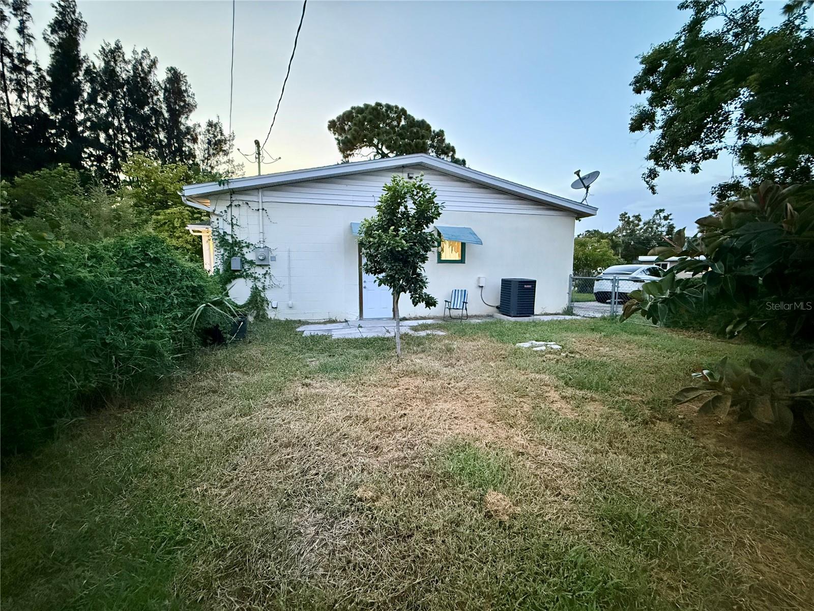 Image 19 of 21 For 5995 59th Way N