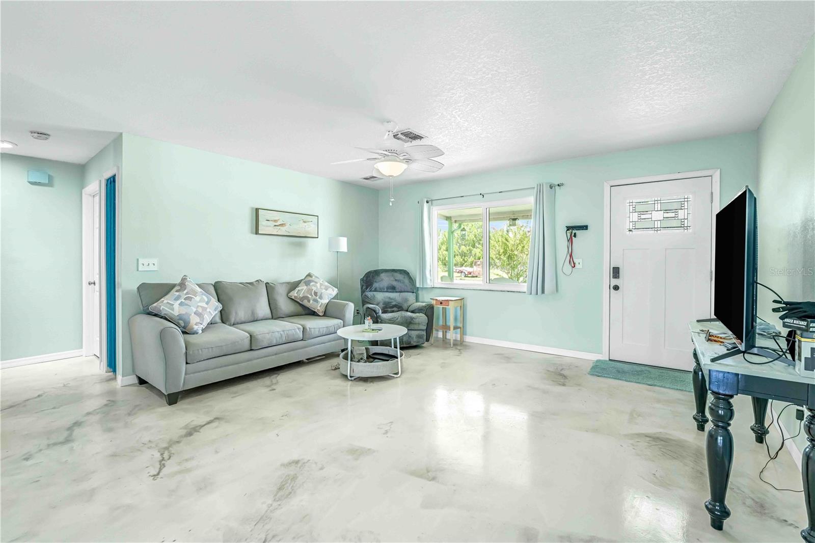 Image 45 of 68 For 3379 Crape Myrtle Drive