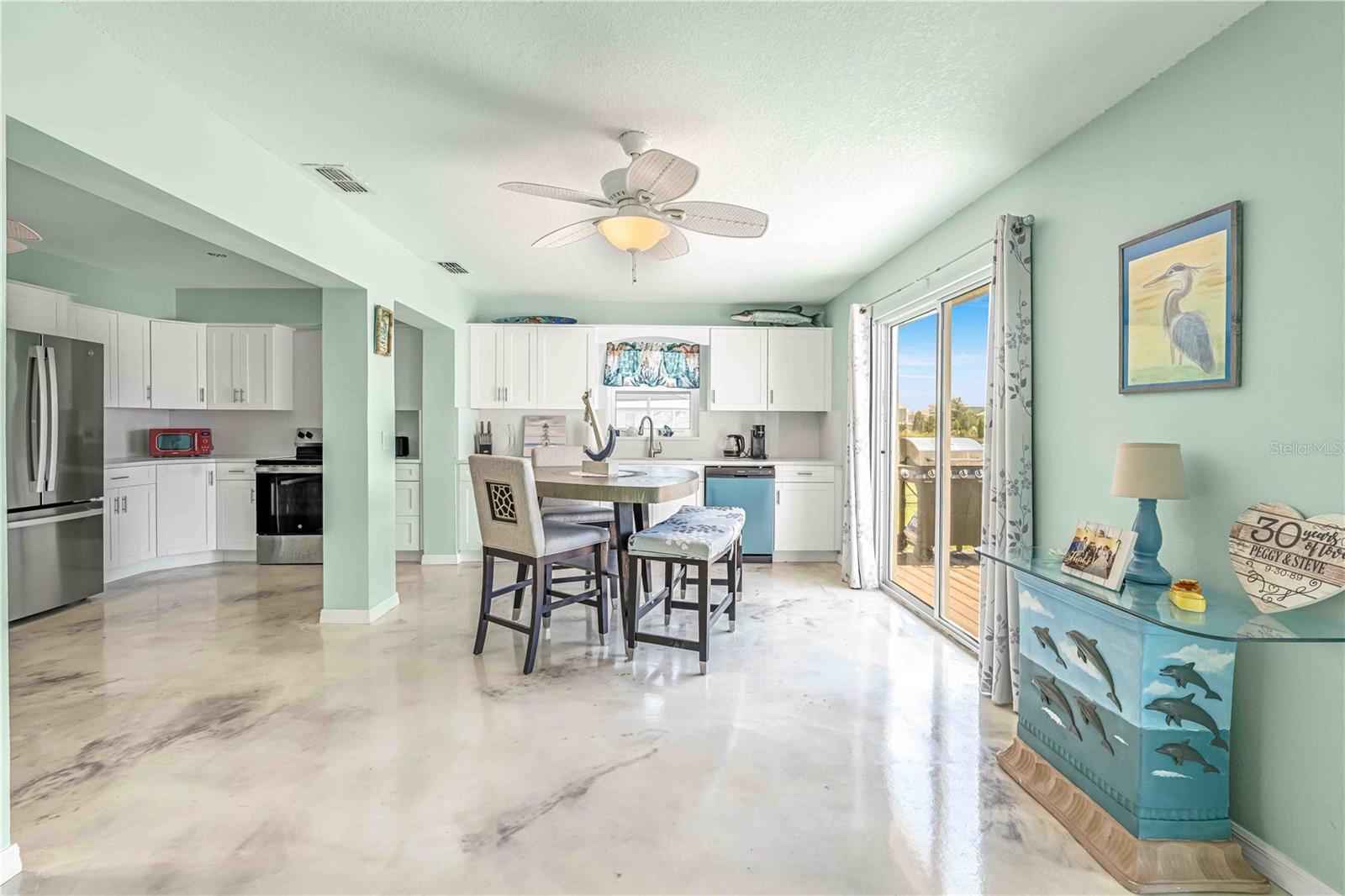 Image 6 of 68 For 3379 Crape Myrtle Drive