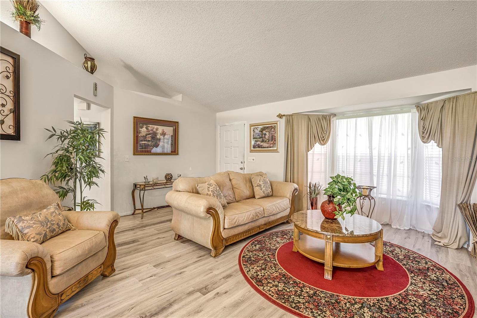 Image 3 of 47 For 12196 Bluefield Street