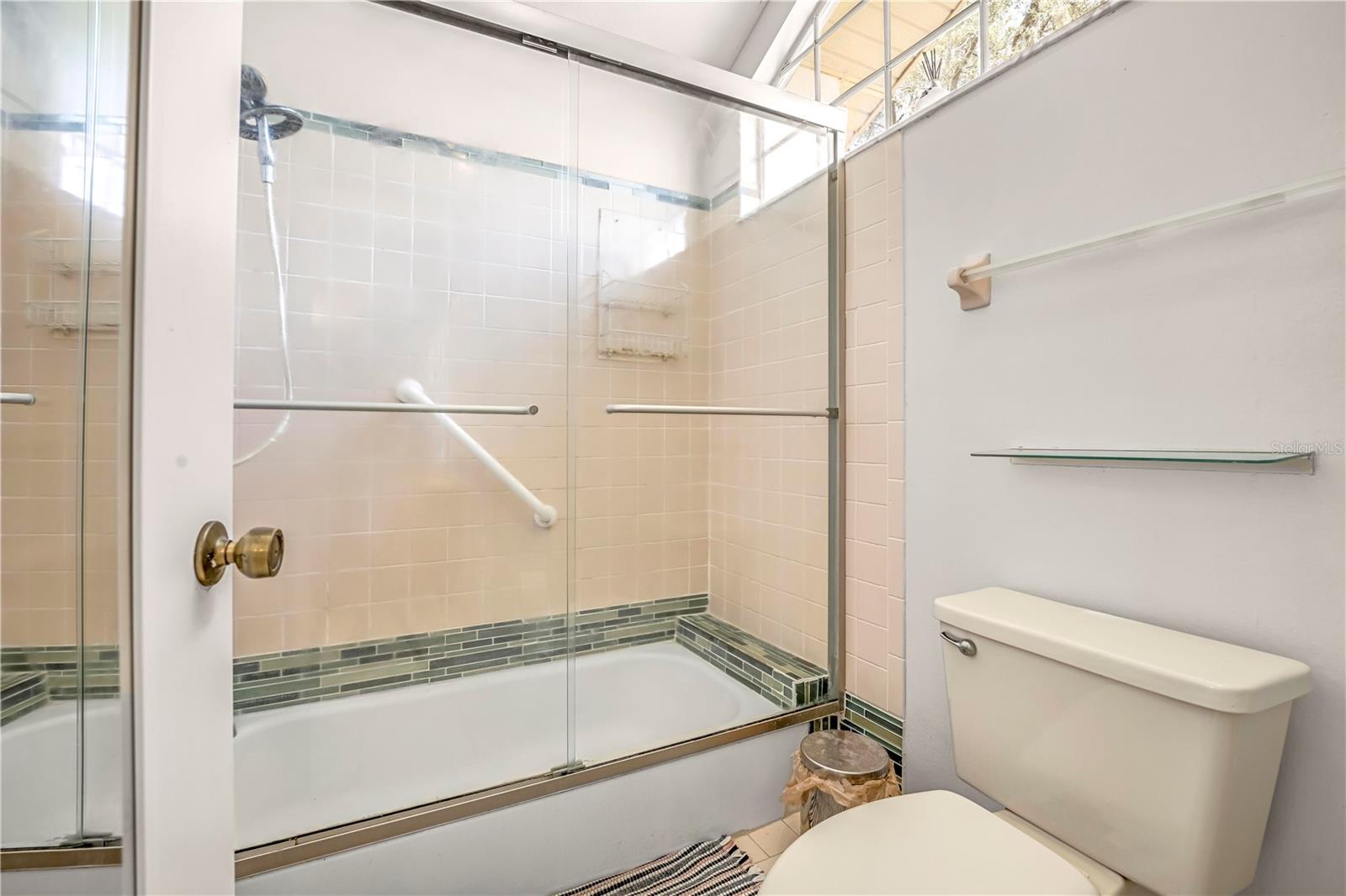 Image 31 of 47 For 12196 Bluefield Street
