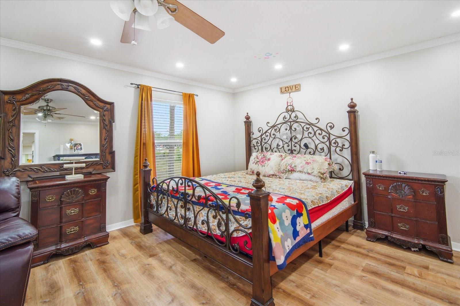 Image 11 of 18 For 8012 Savannah Sunset Lane