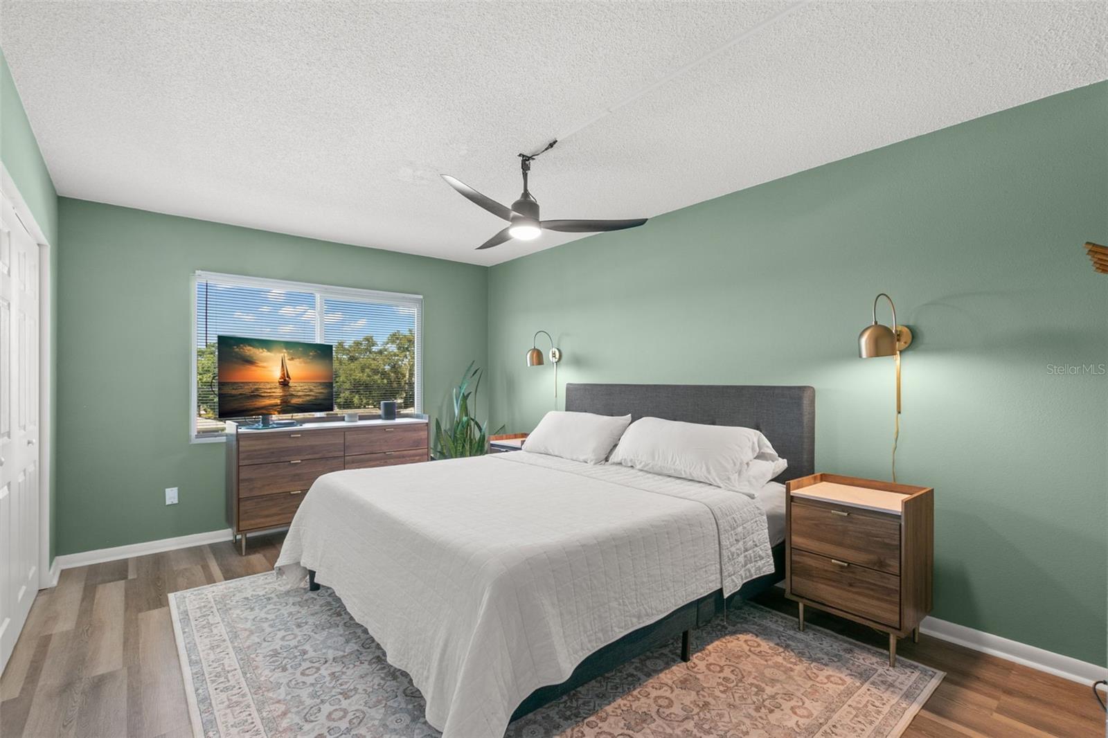 Image 14 of 23 For 6400 46th Avenue N 306