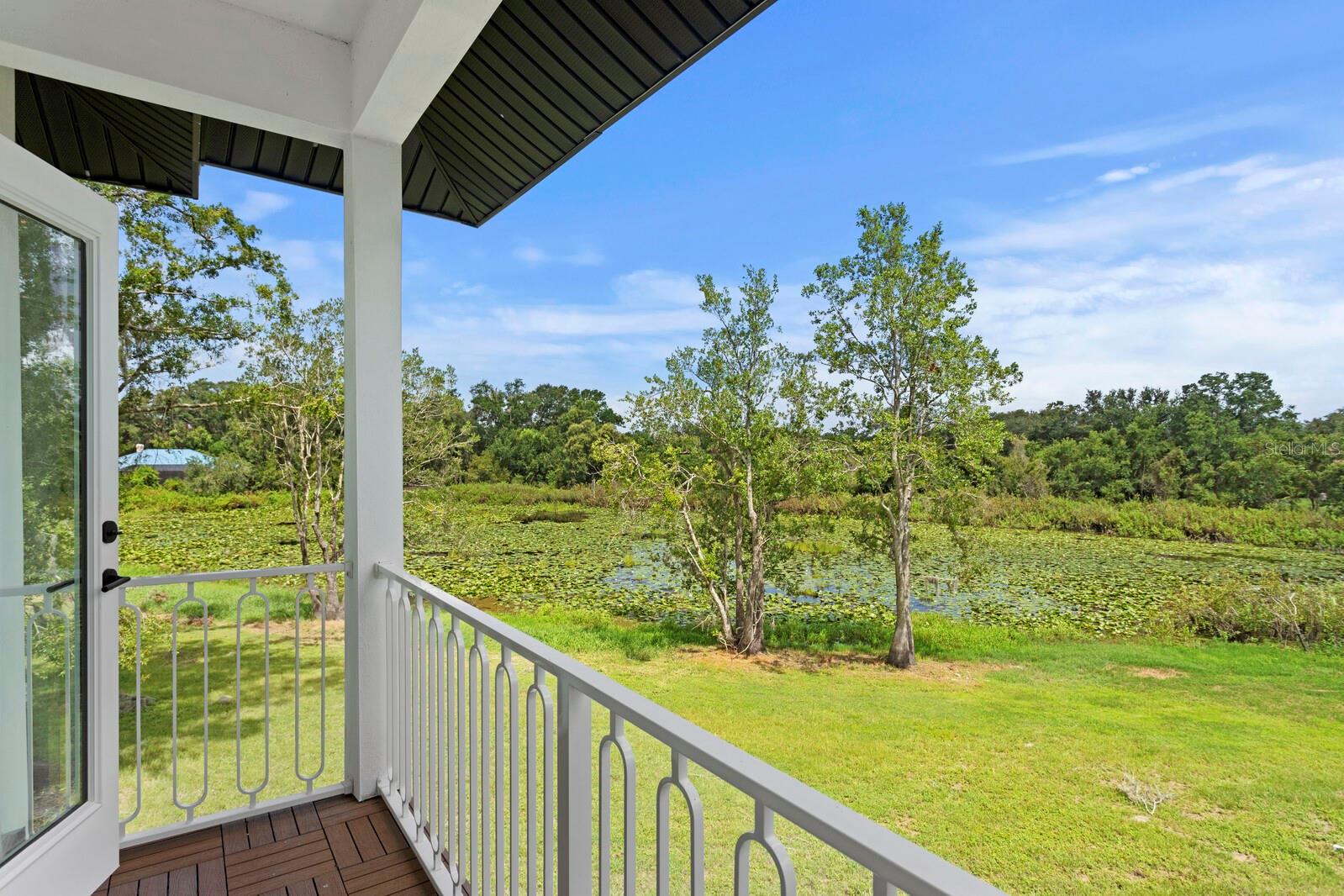 Listing photo id 9 for 2202 Newberger Road