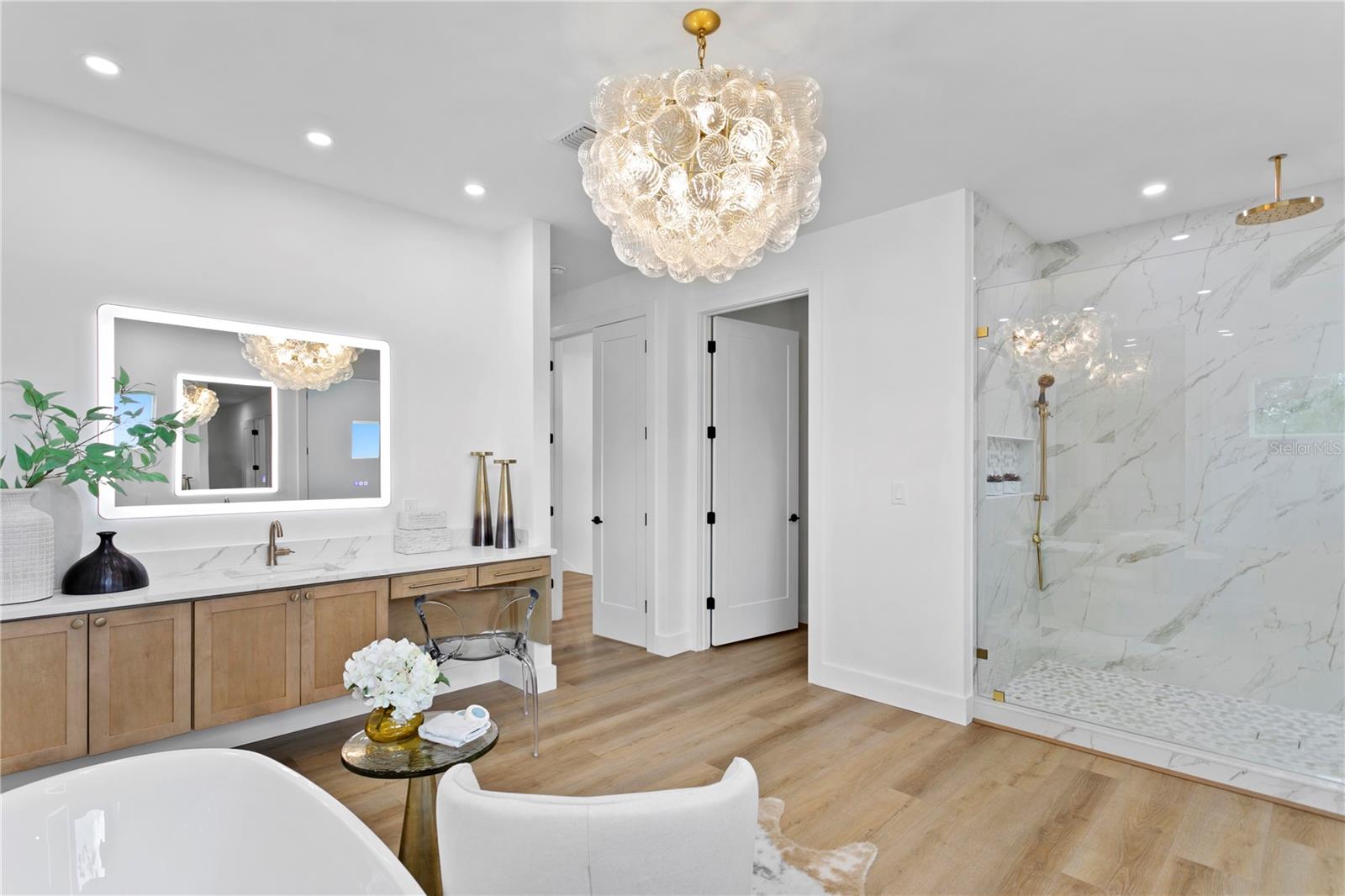 Listing photo id 10 for 2202 Newberger Road