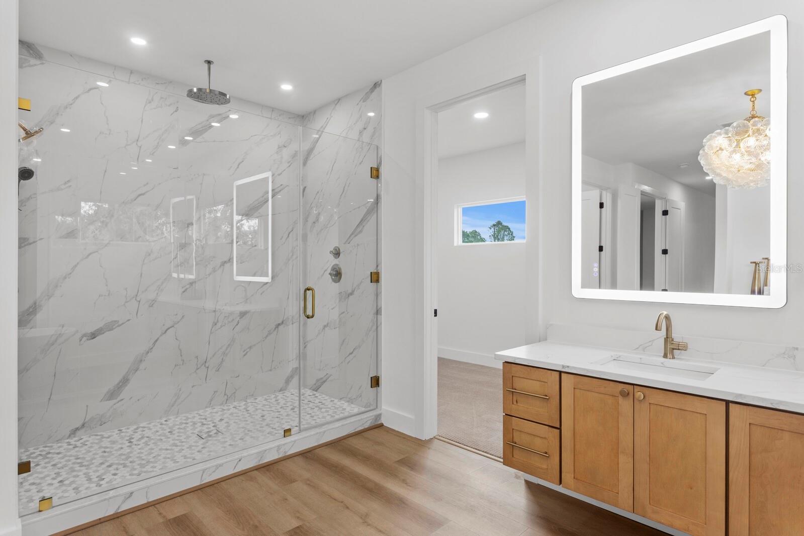 Listing photo id 11 for 2202 Newberger Road