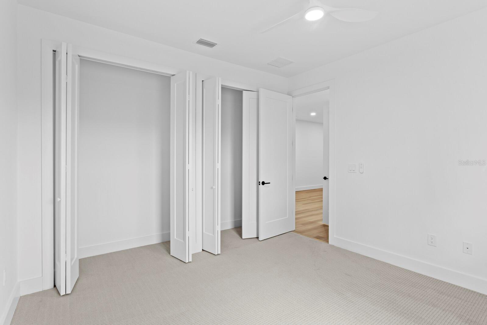 Listing photo id 32 for 2202 Newberger Road
