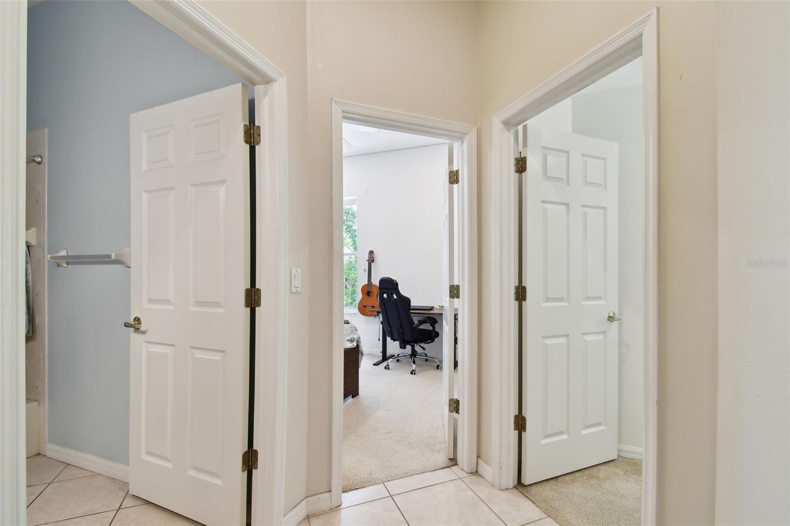 Image 13 of 45 For 10502 Castleford Way
