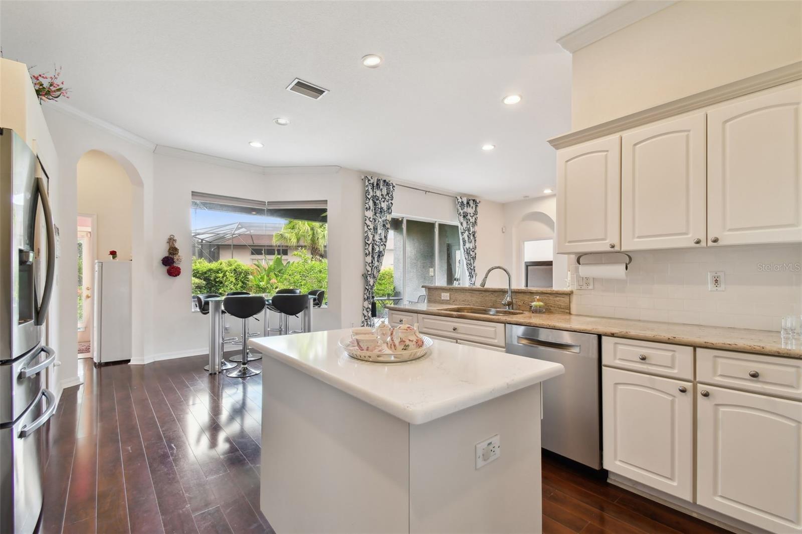 Image 18 of 45 For 10502 Castleford Way