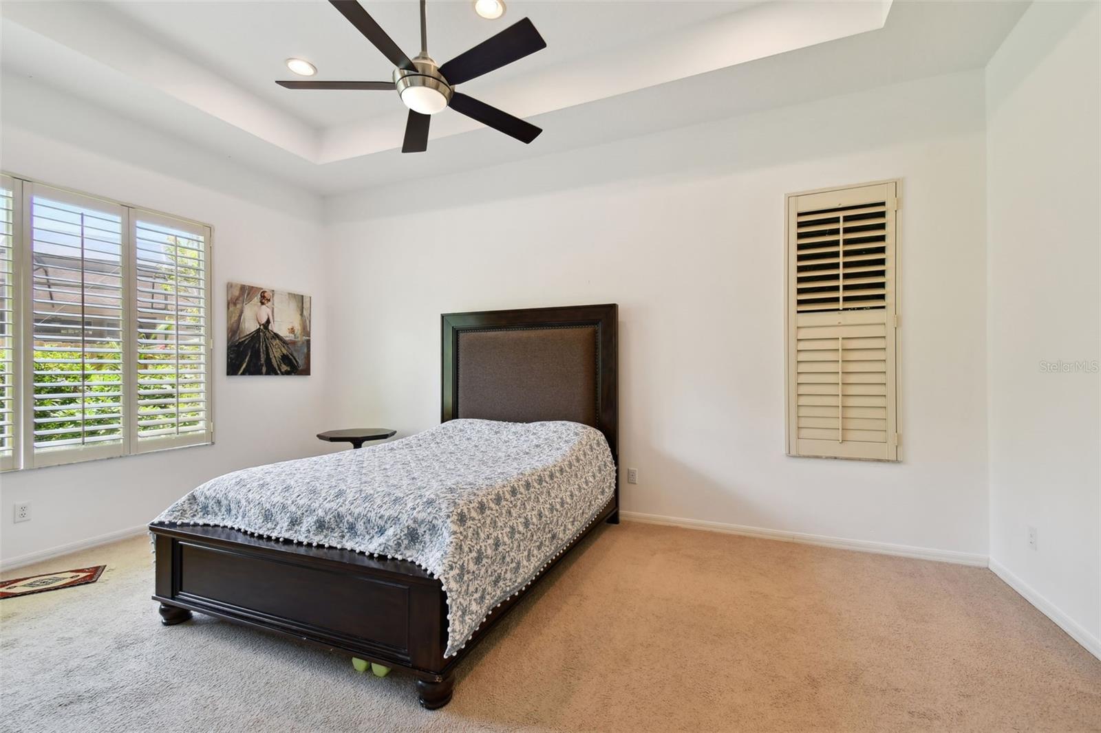 Image 28 of 45 For 10502 Castleford Way