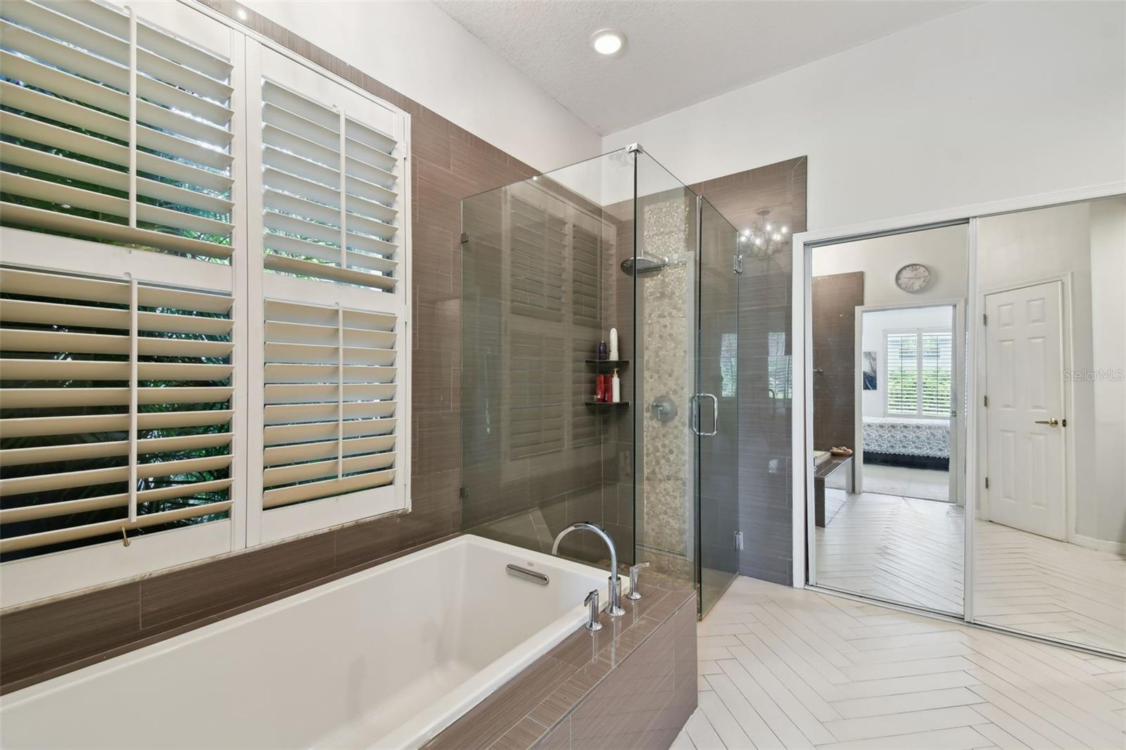 Image 30 of 45 For 10502 Castleford Way