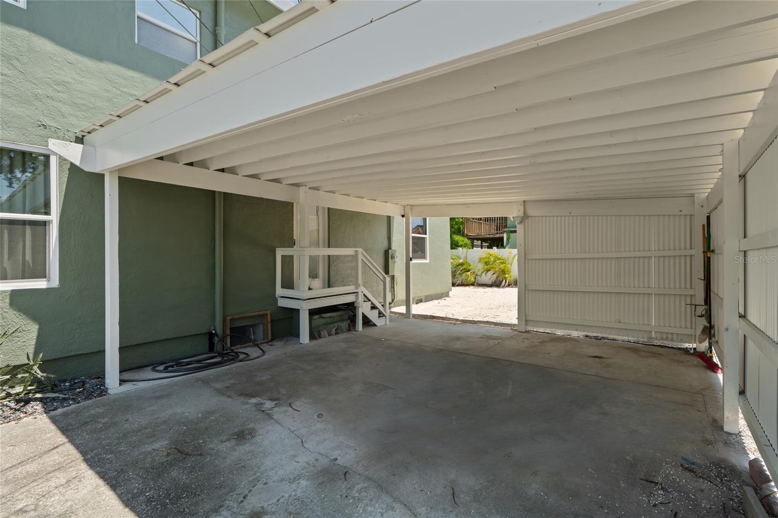 Image 38 of 43 For 1713 10th Avenue W