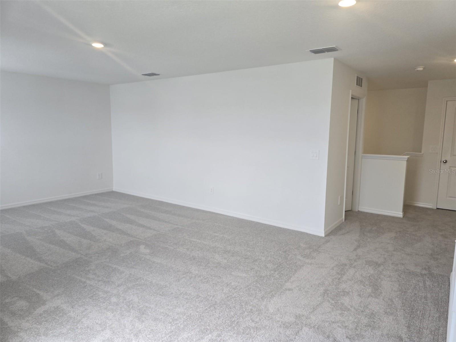 Image 21 of 51 For 11962 Brae Way