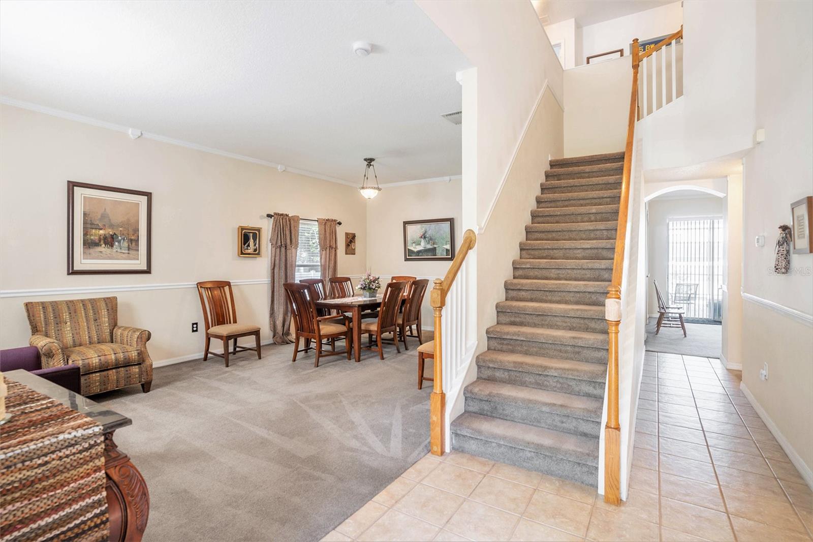 Image 4 of 42 For 2613 Queen Alberta Drive