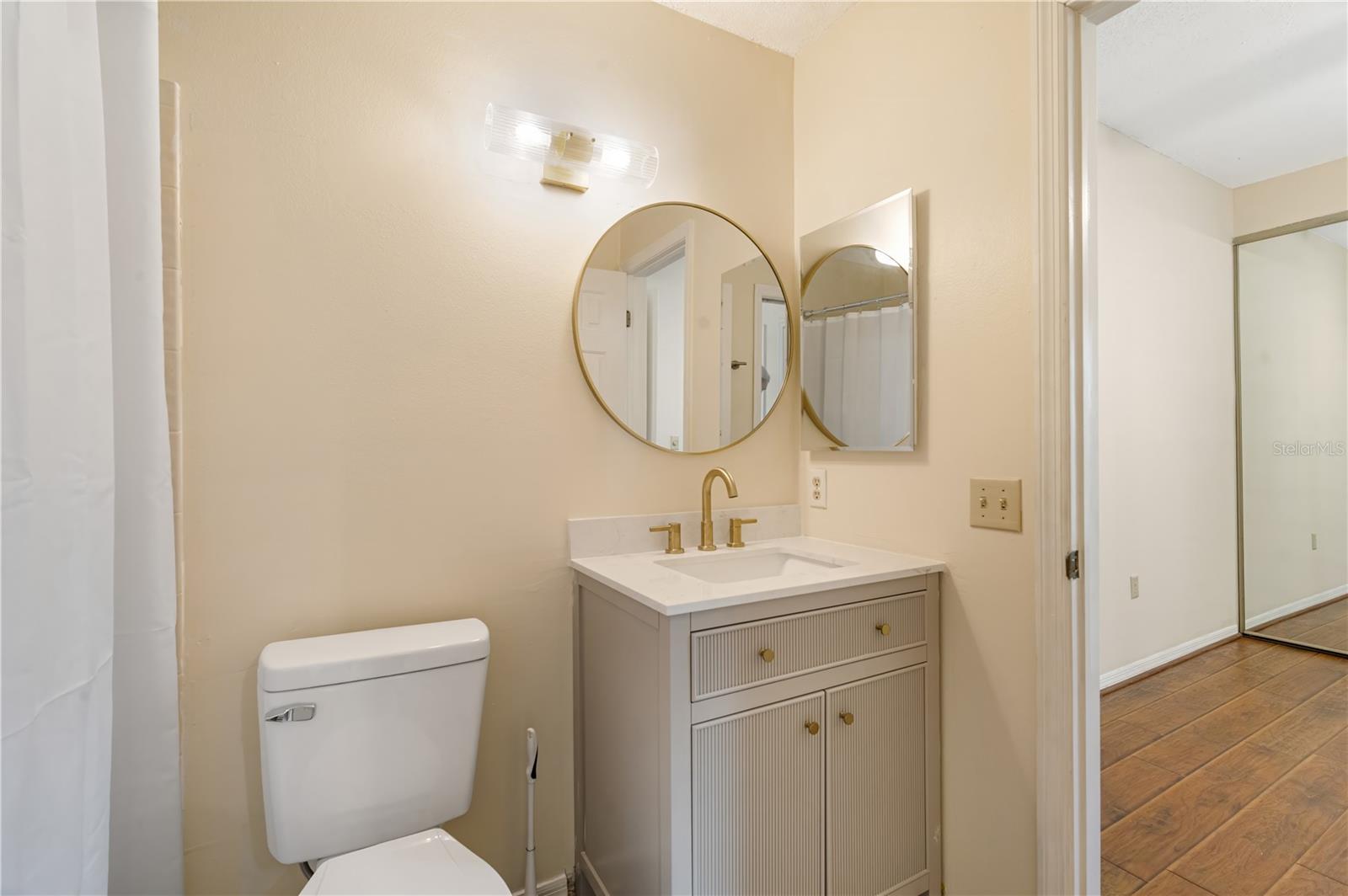 Image 10 of 22 For 611 Fairmont Avenue A