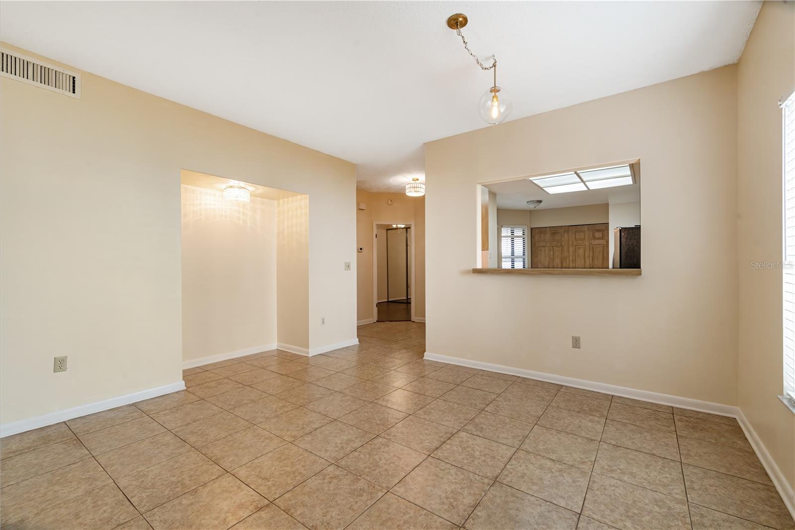 Image 13 of 22 For 611 Fairmont Avenue A