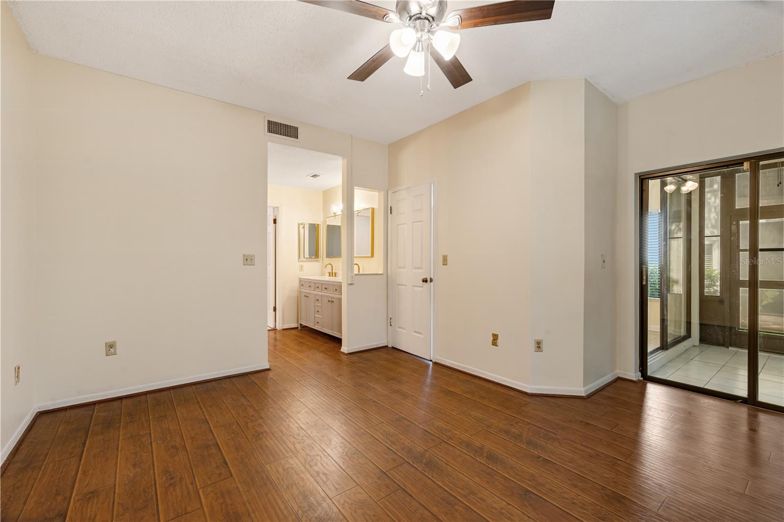 Image 16 of 22 For 611 Fairmont Avenue A