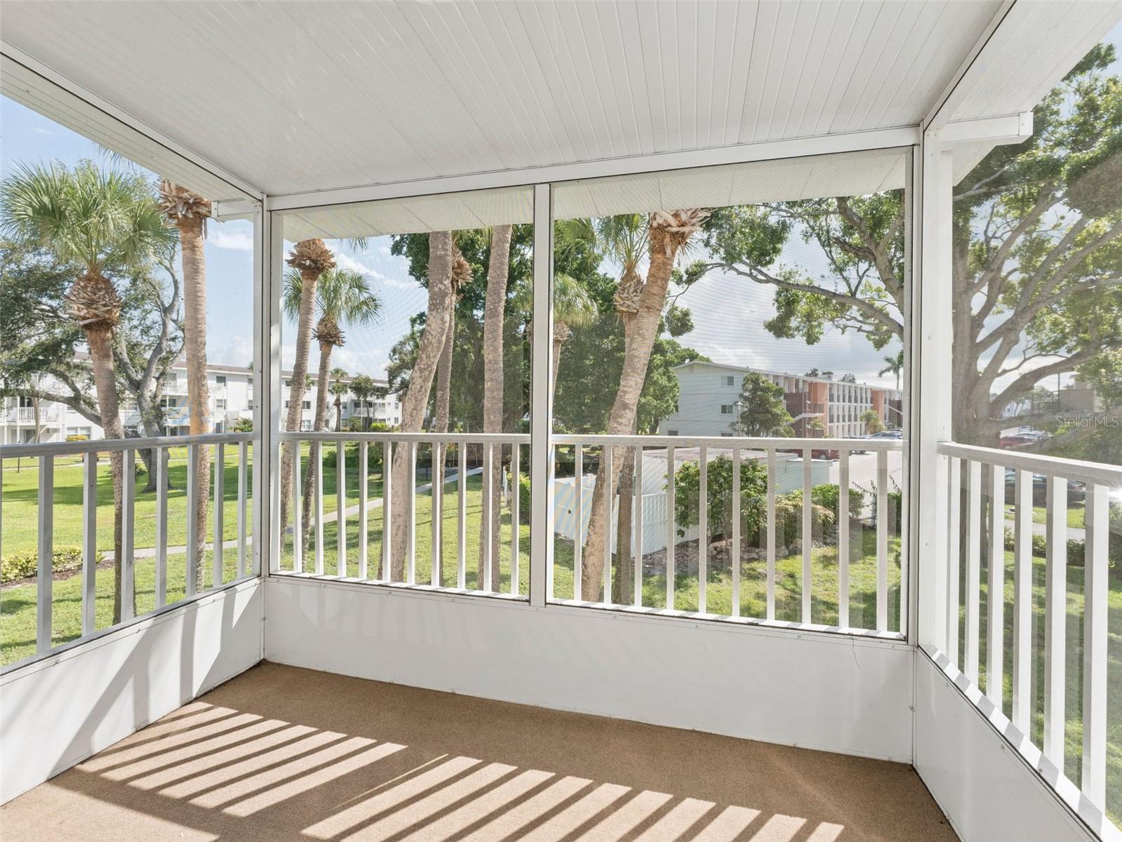 Image 11 of 18 For 2427 Flamingo Boulevard K27