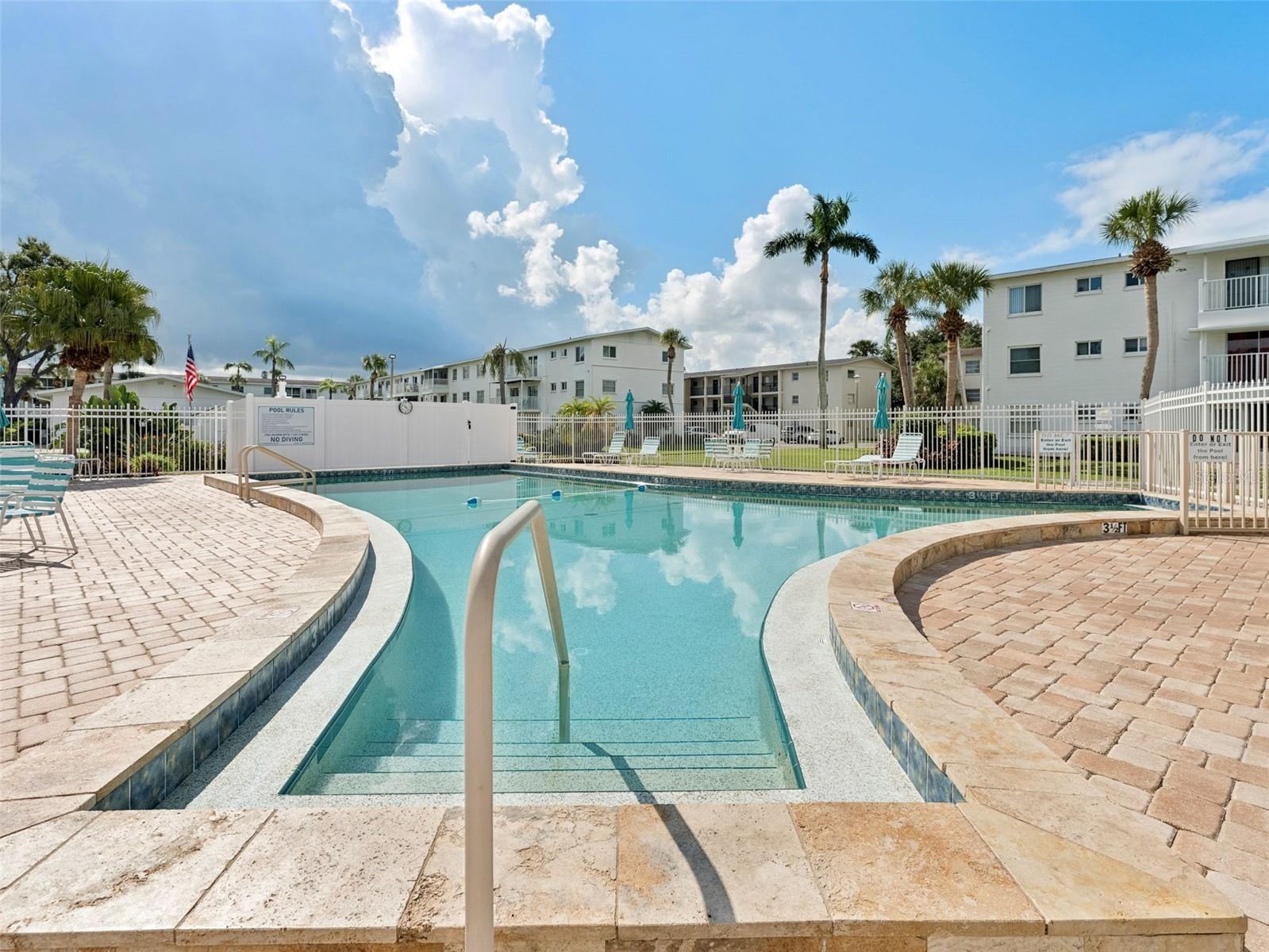 Image 13 of 18 For 2427 Flamingo Boulevard K27