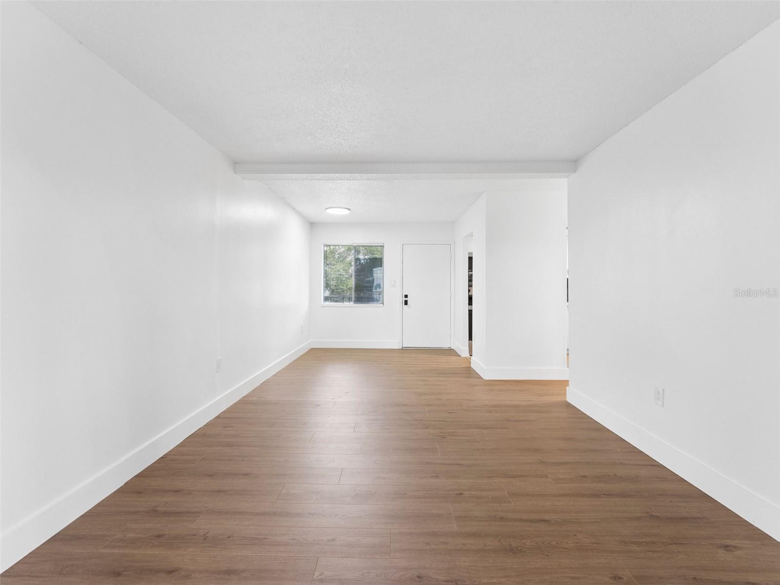 Image 5 of 18 For 2427 Flamingo Boulevard K27