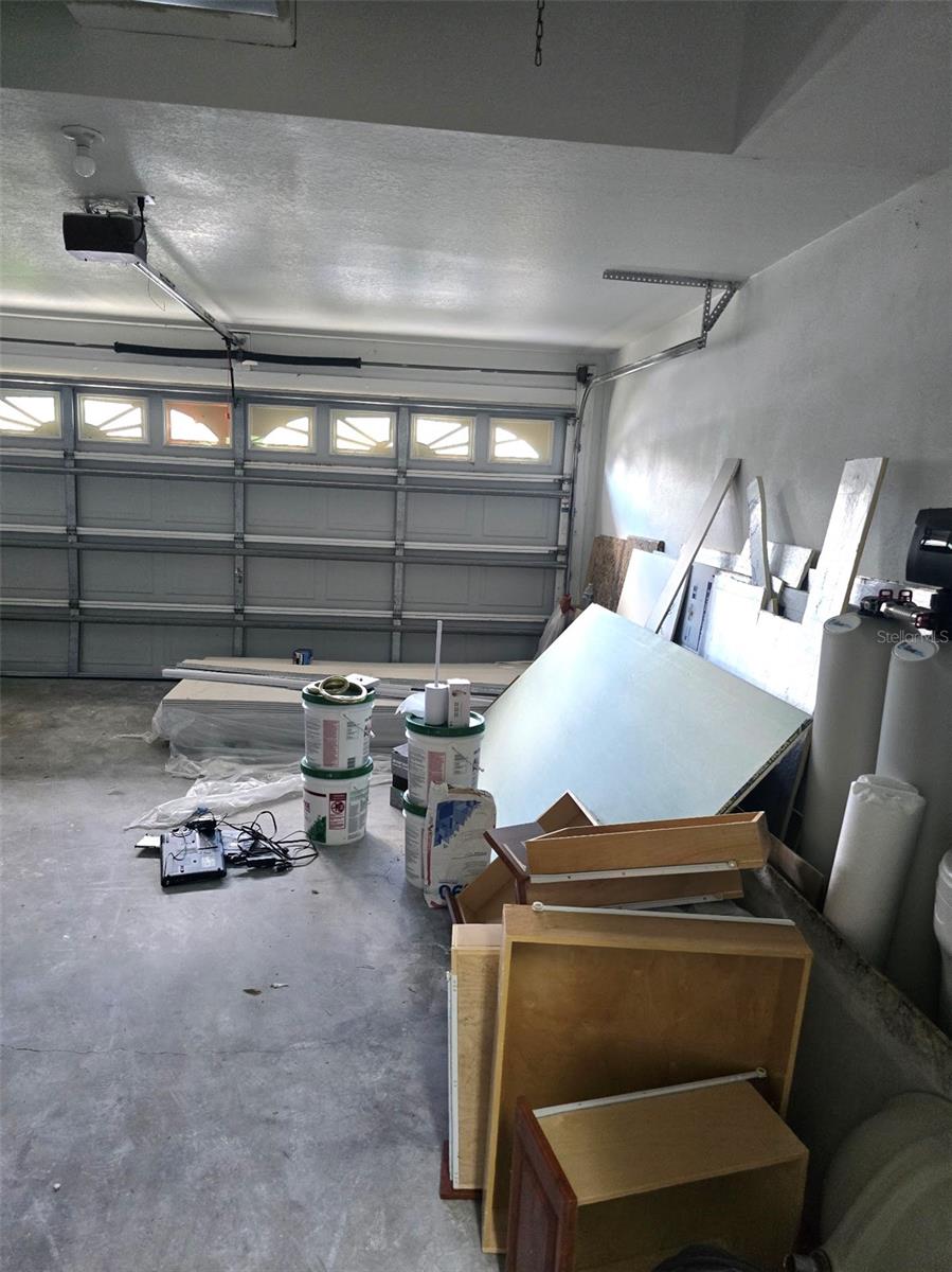 Image 27 of 33 For 8640 Hawbuck Street