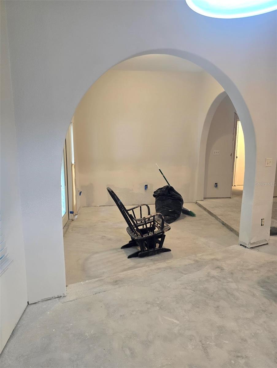 Image 7 of 33 For 8640 Hawbuck Street