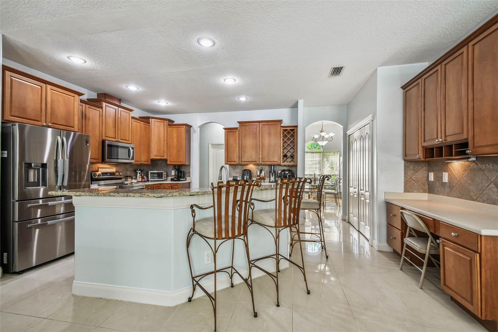 Image 10 of 54 For 10526 Greencrest Drive