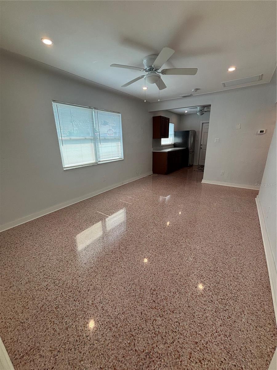 Image 8 of 20 For 420 15th Avenue S