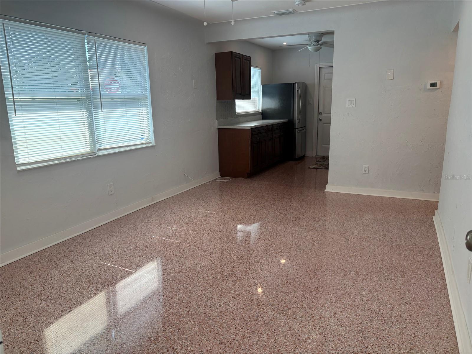 Image 9 of 20 For 420 15th Avenue S