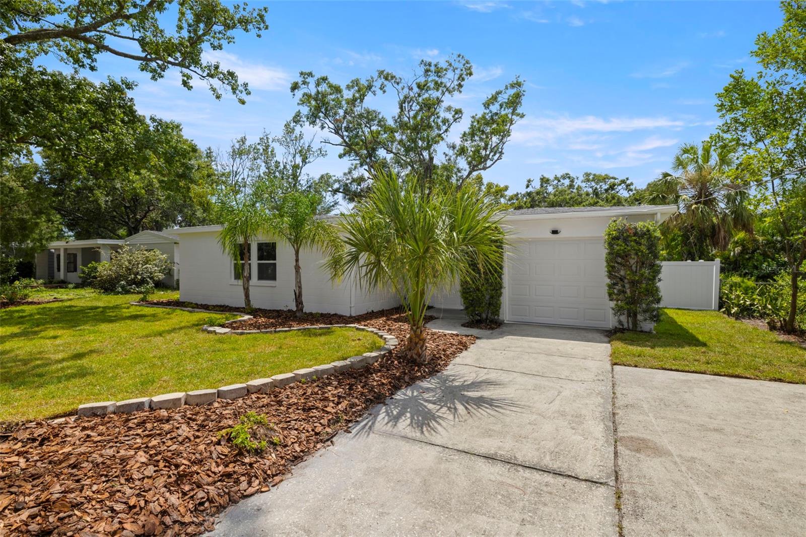 Image 3 of 41 For 11722 Edison Avenue