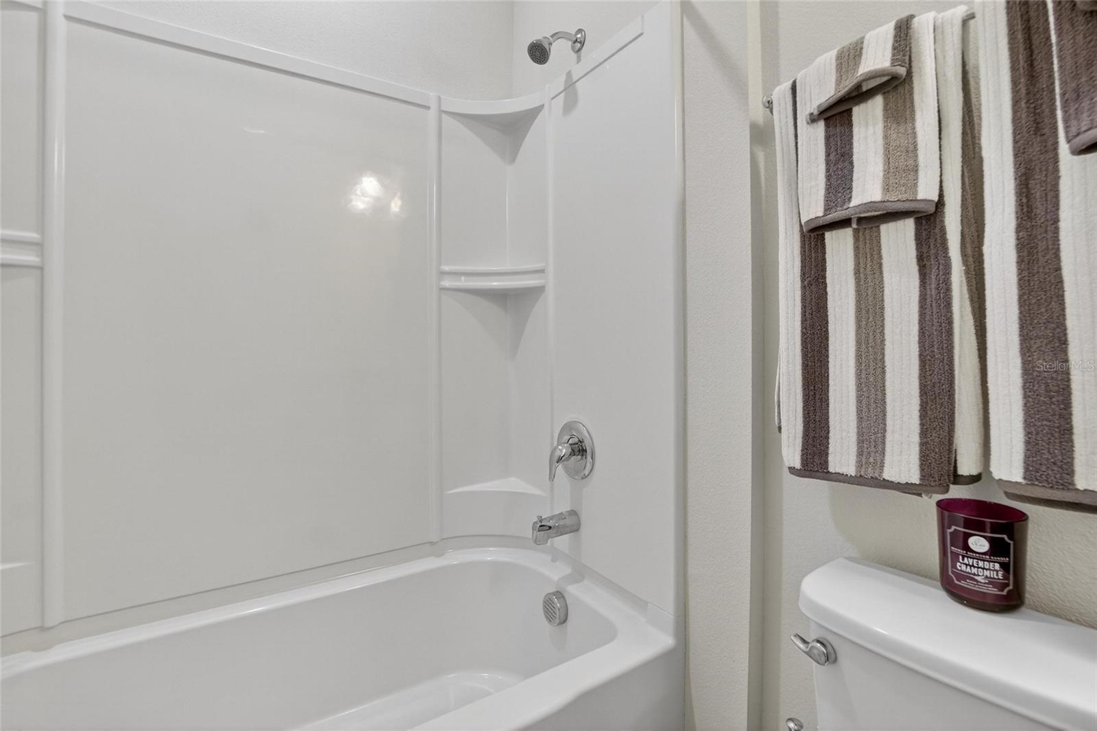 Image 19 of 51 For 6627 Ryestone Way