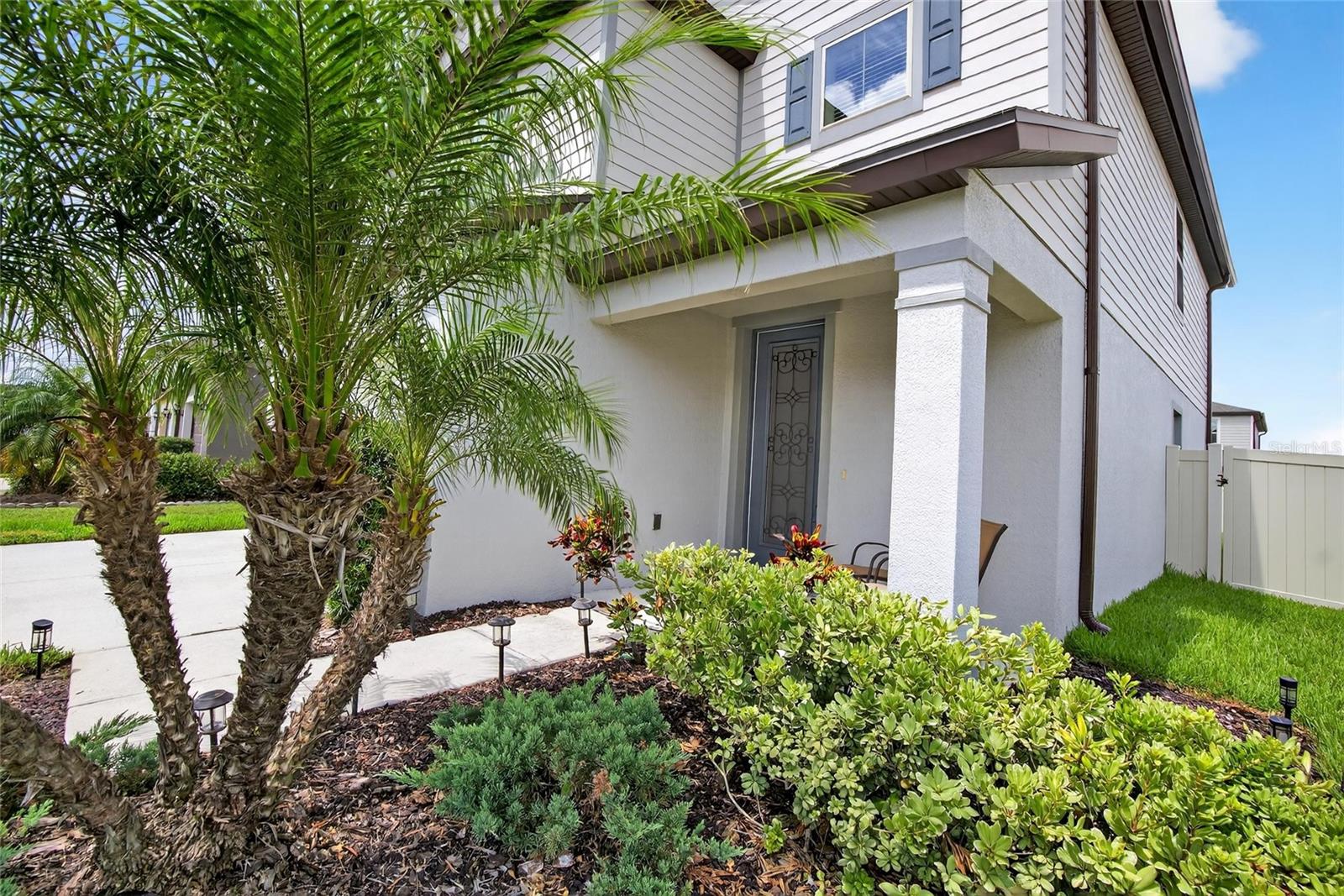 Image 3 of 51 For 6627 Ryestone Way
