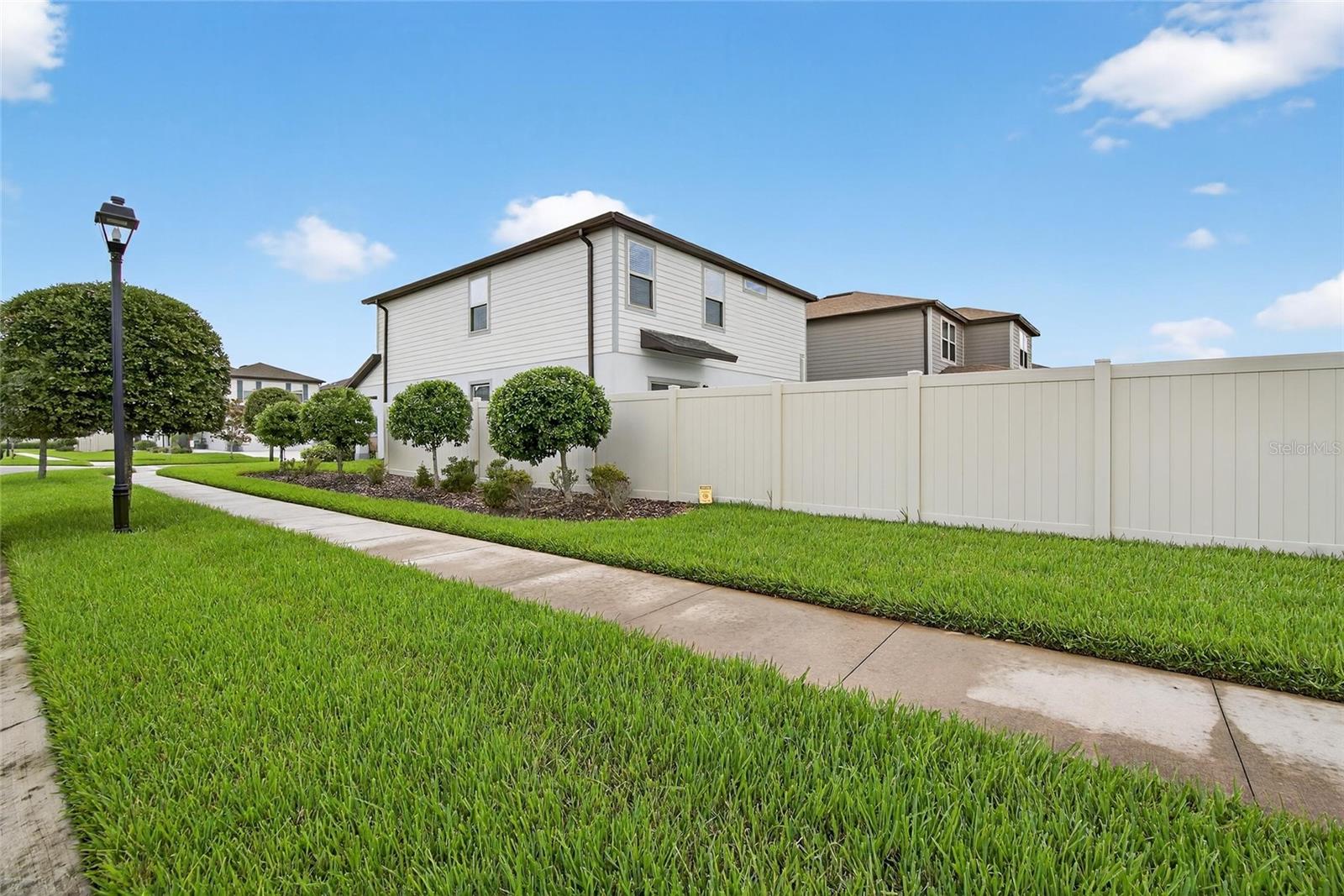 Image 38 of 51 For 6627 Ryestone Way