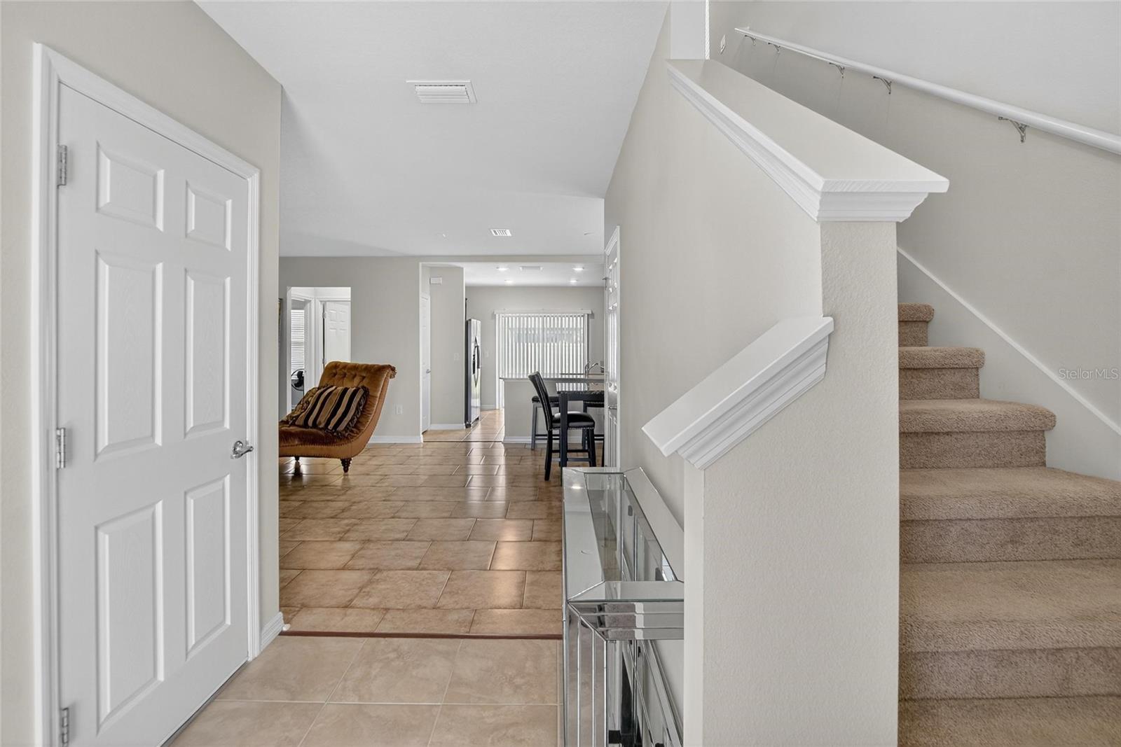 Image 5 of 51 For 6627 Ryestone Way