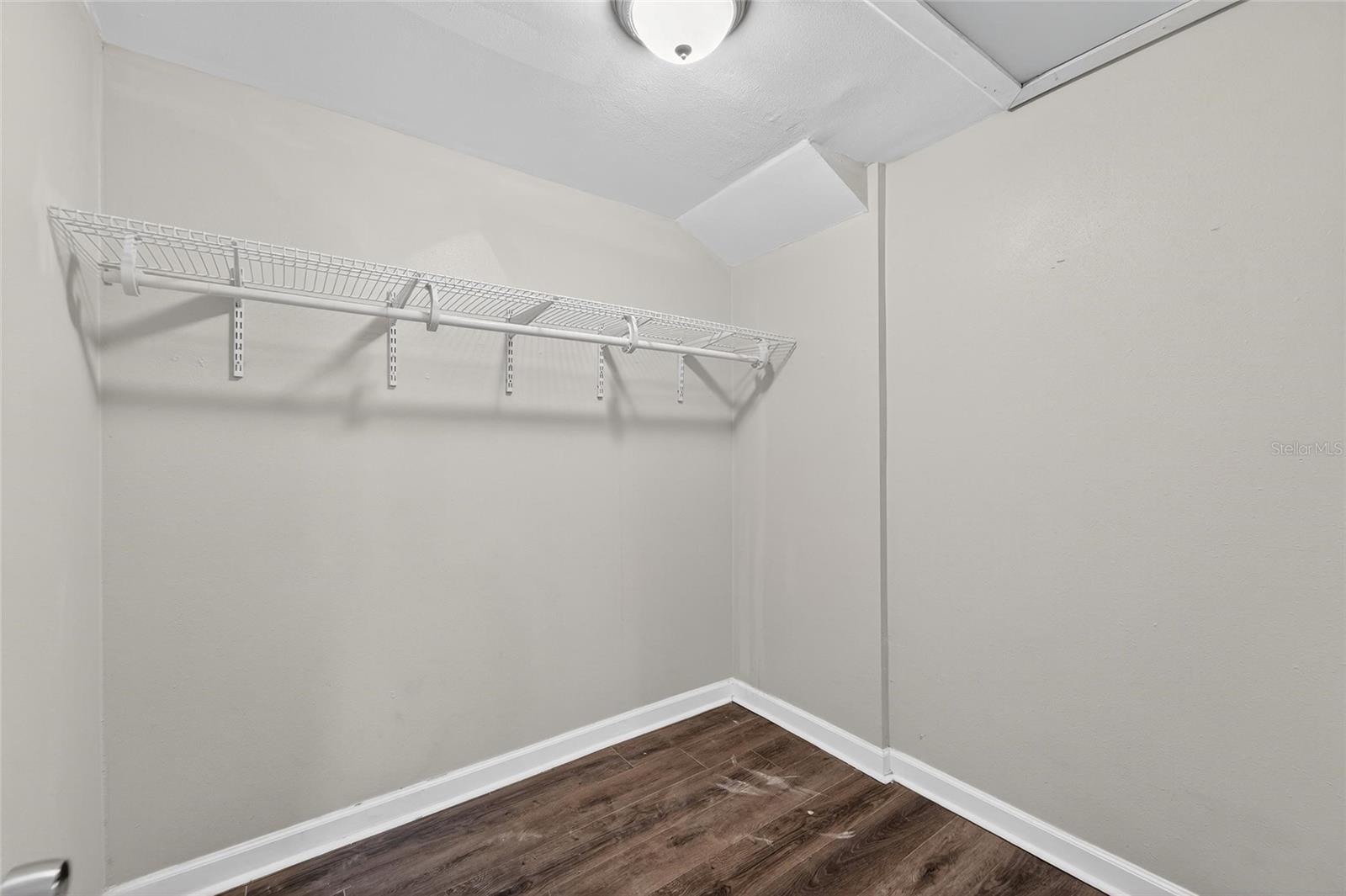Image 19 of 42 For 2186 Greenbriar Boulevard