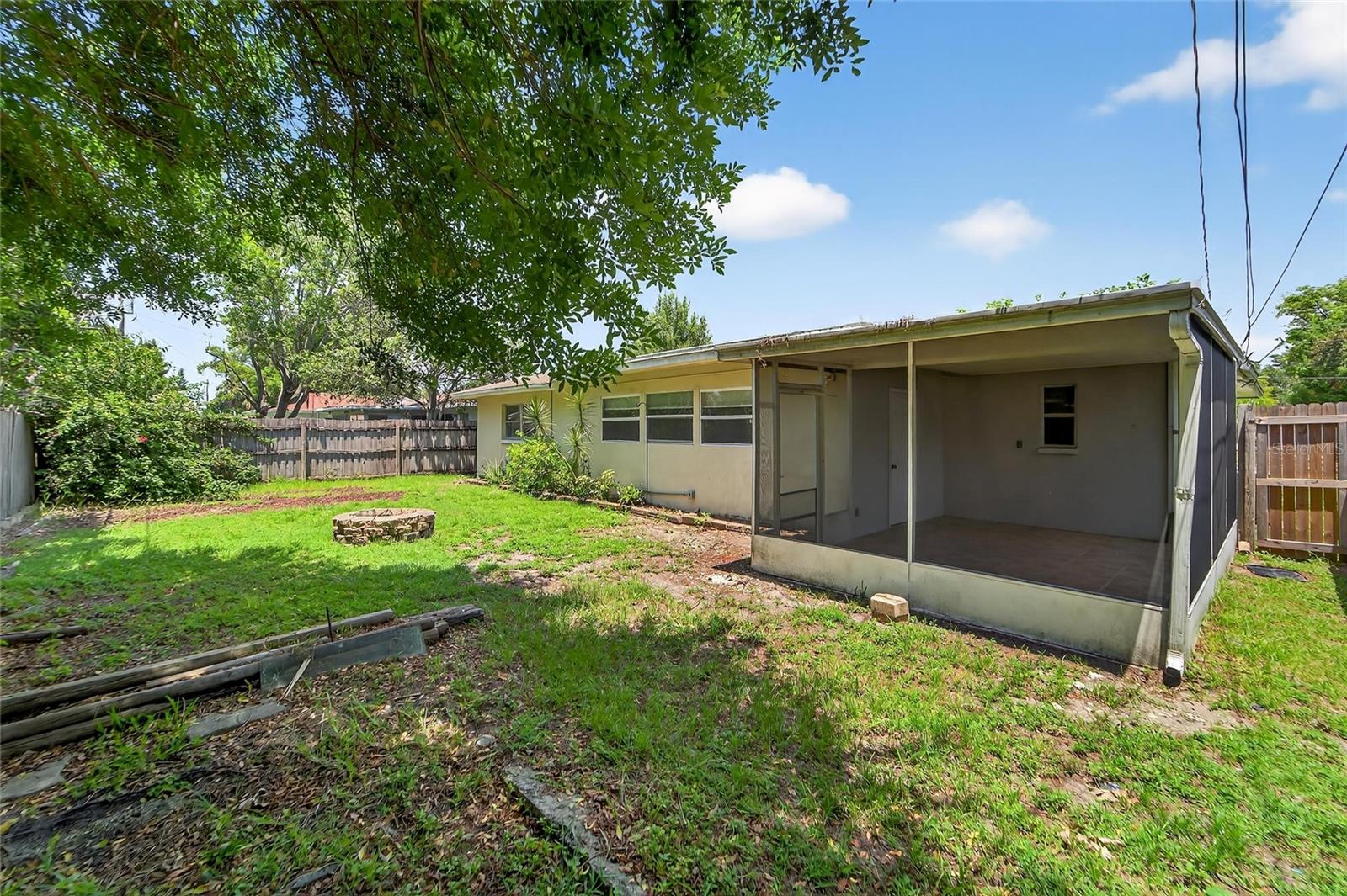 Image 30 of 42 For 2186 Greenbriar Boulevard