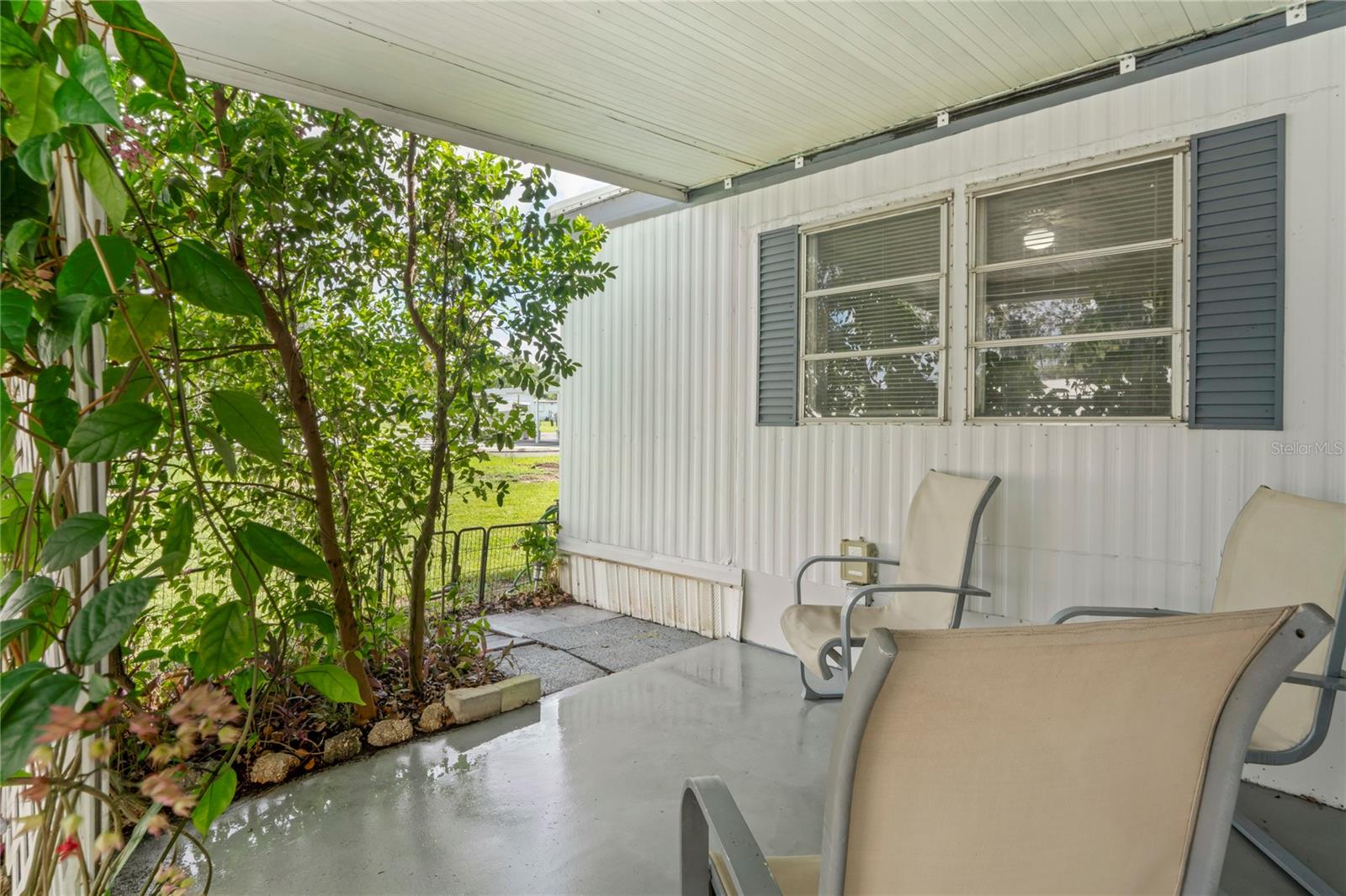 Image 34 of 48 For 38507 Windflower Avenue