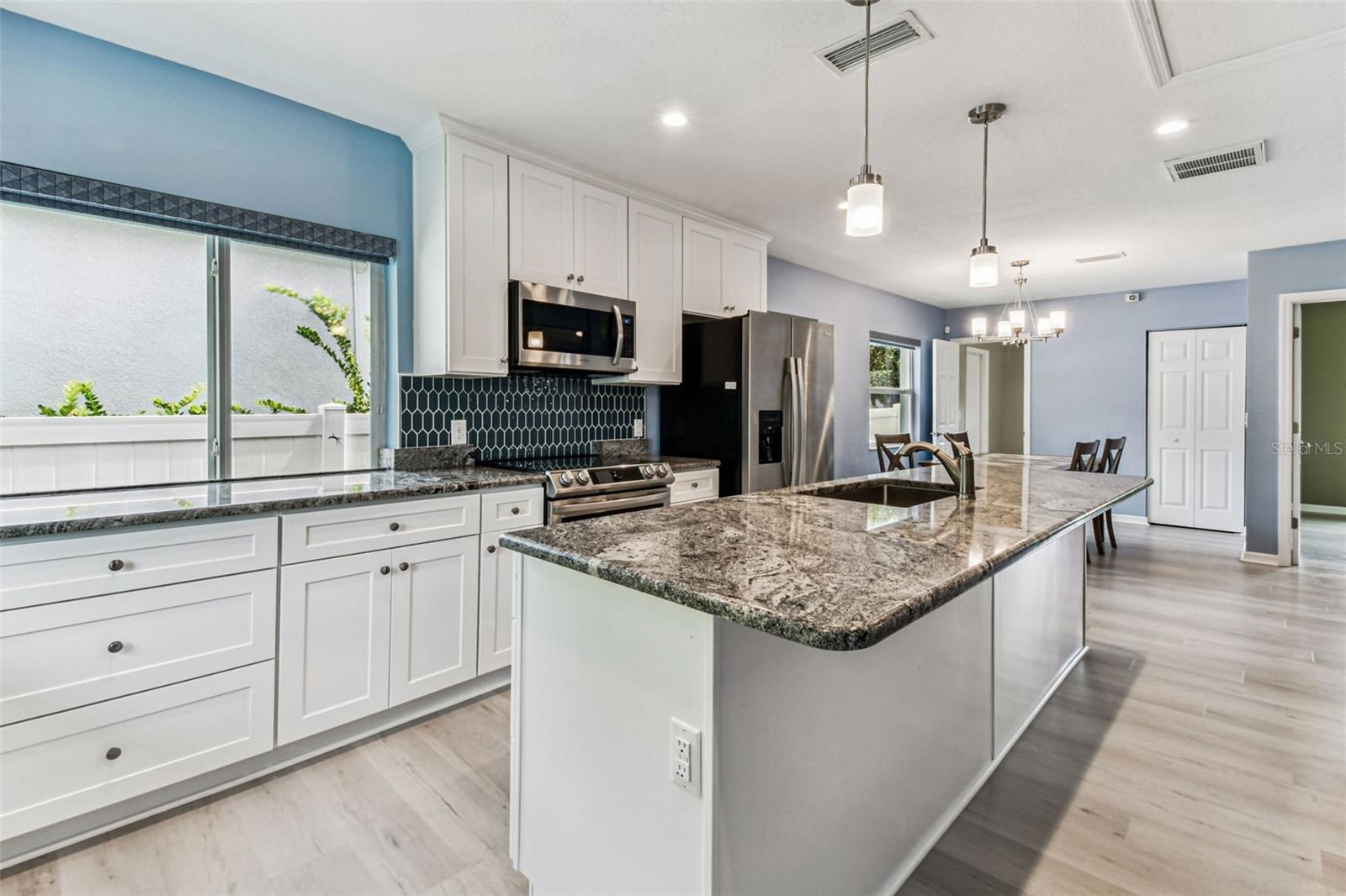 Image 12 of 42 For 7801 Highland Avenue