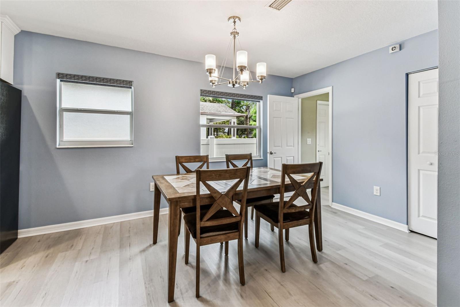 Image 17 of 42 For 7801 Highland Avenue