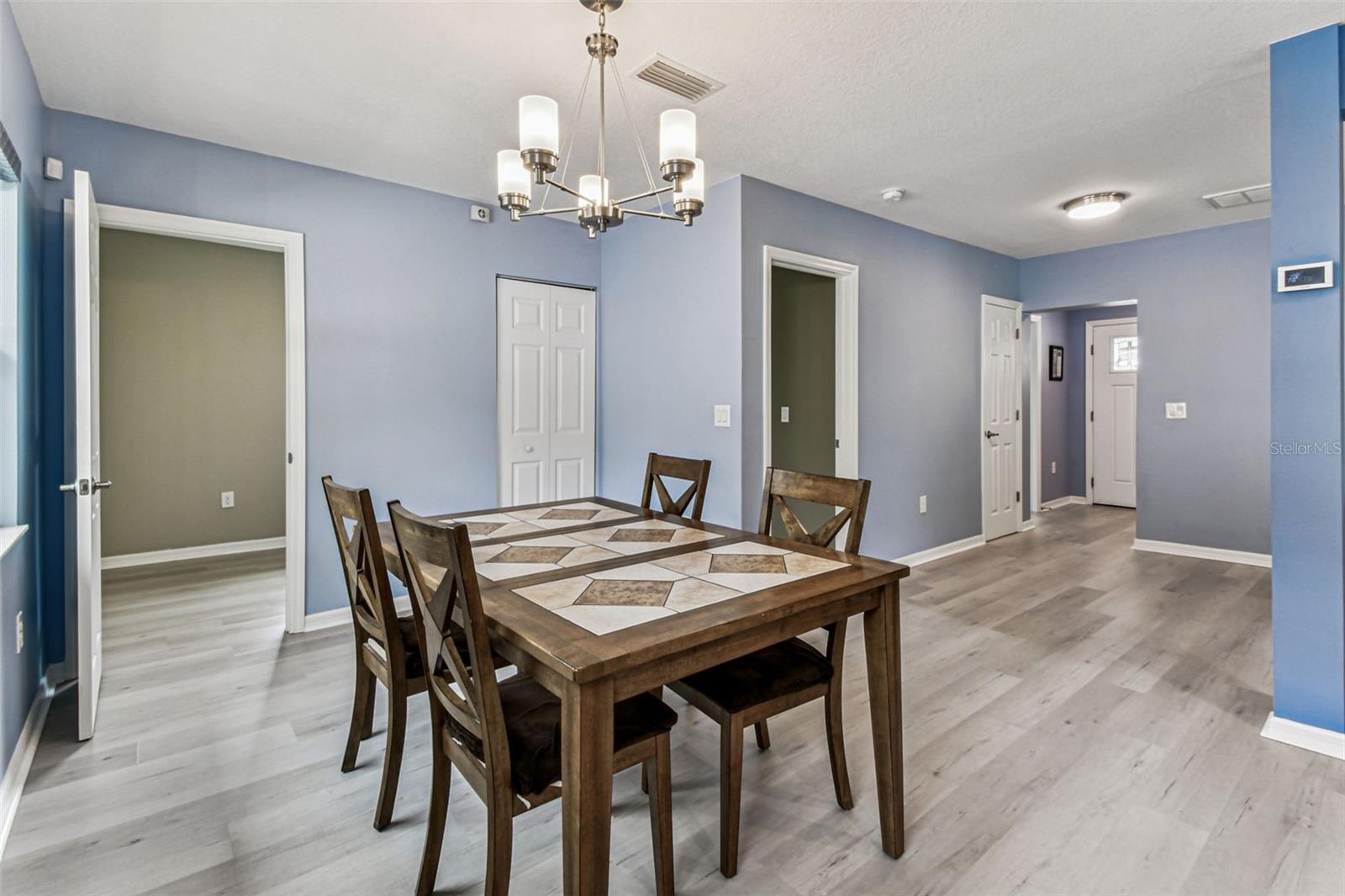 Image 18 of 42 For 7801 Highland Avenue
