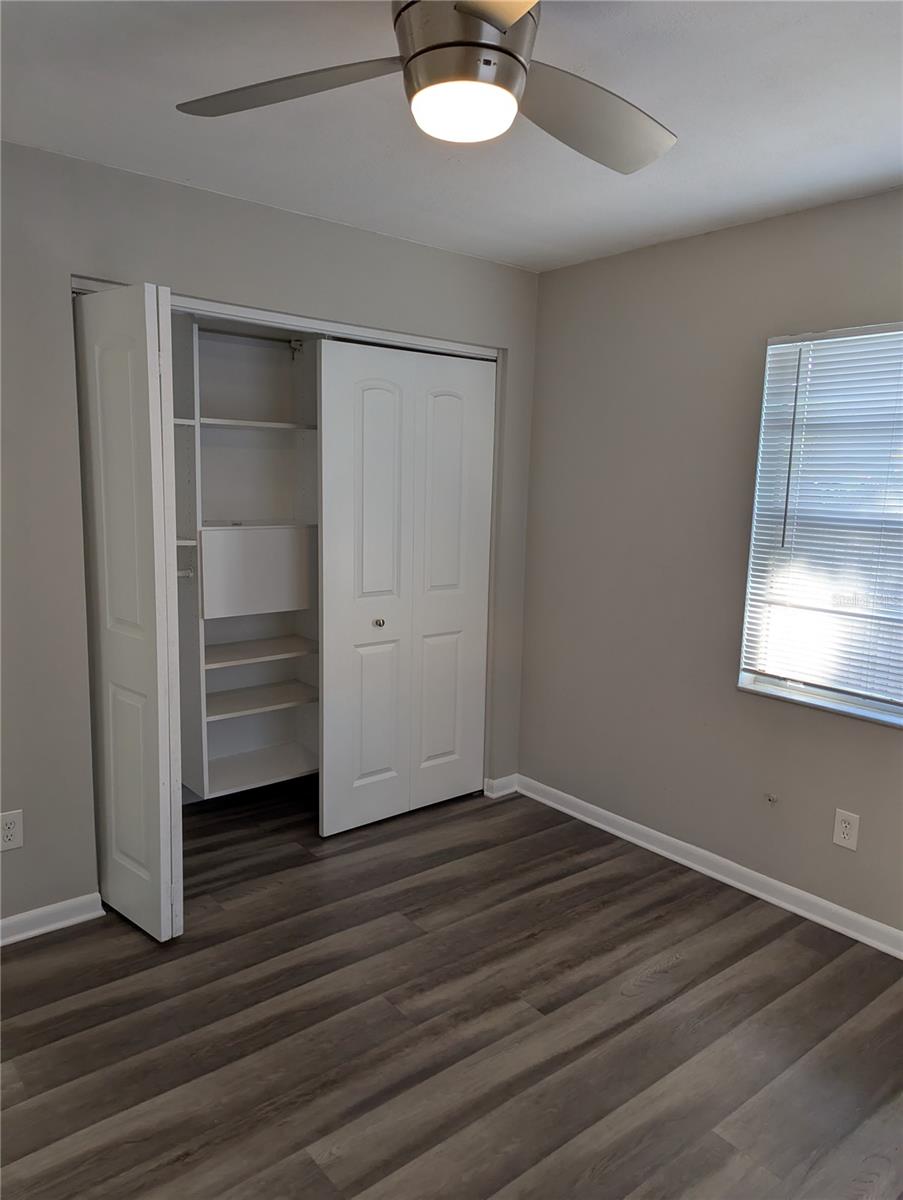 Image 11 of 29 For 230 48th Avenue N