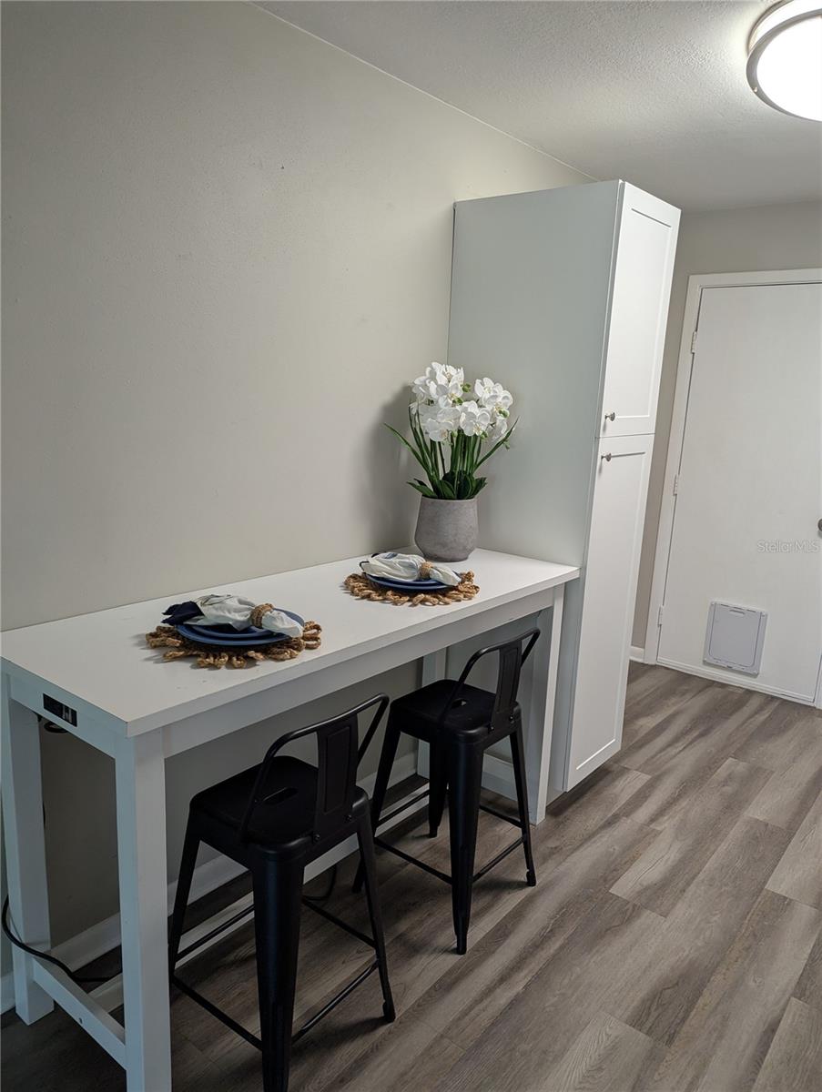 Image 5 of 29 For 230 48th Avenue N