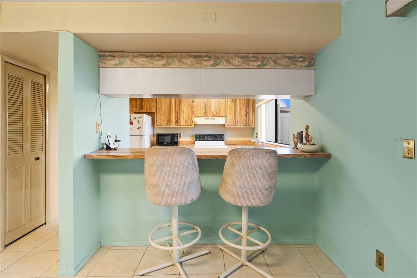 Image 12 of 80 For 9209 Seminole Boulevard 27