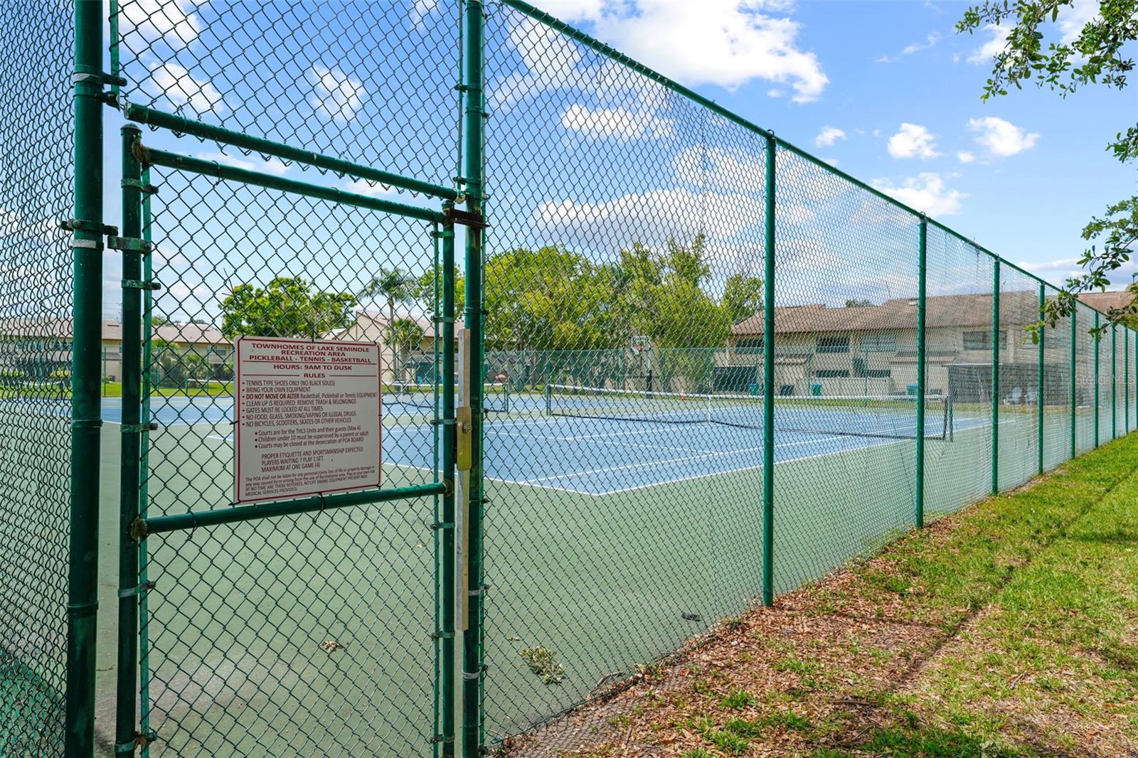 Image 65 of 80 For 9209 Seminole Boulevard 27