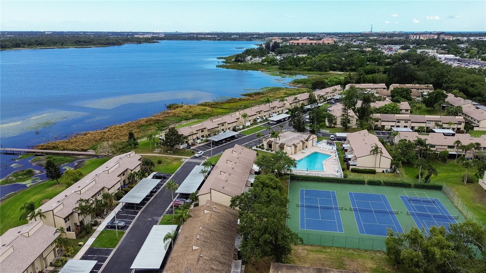 Image 73 of 80 For 9209 Seminole Boulevard 27