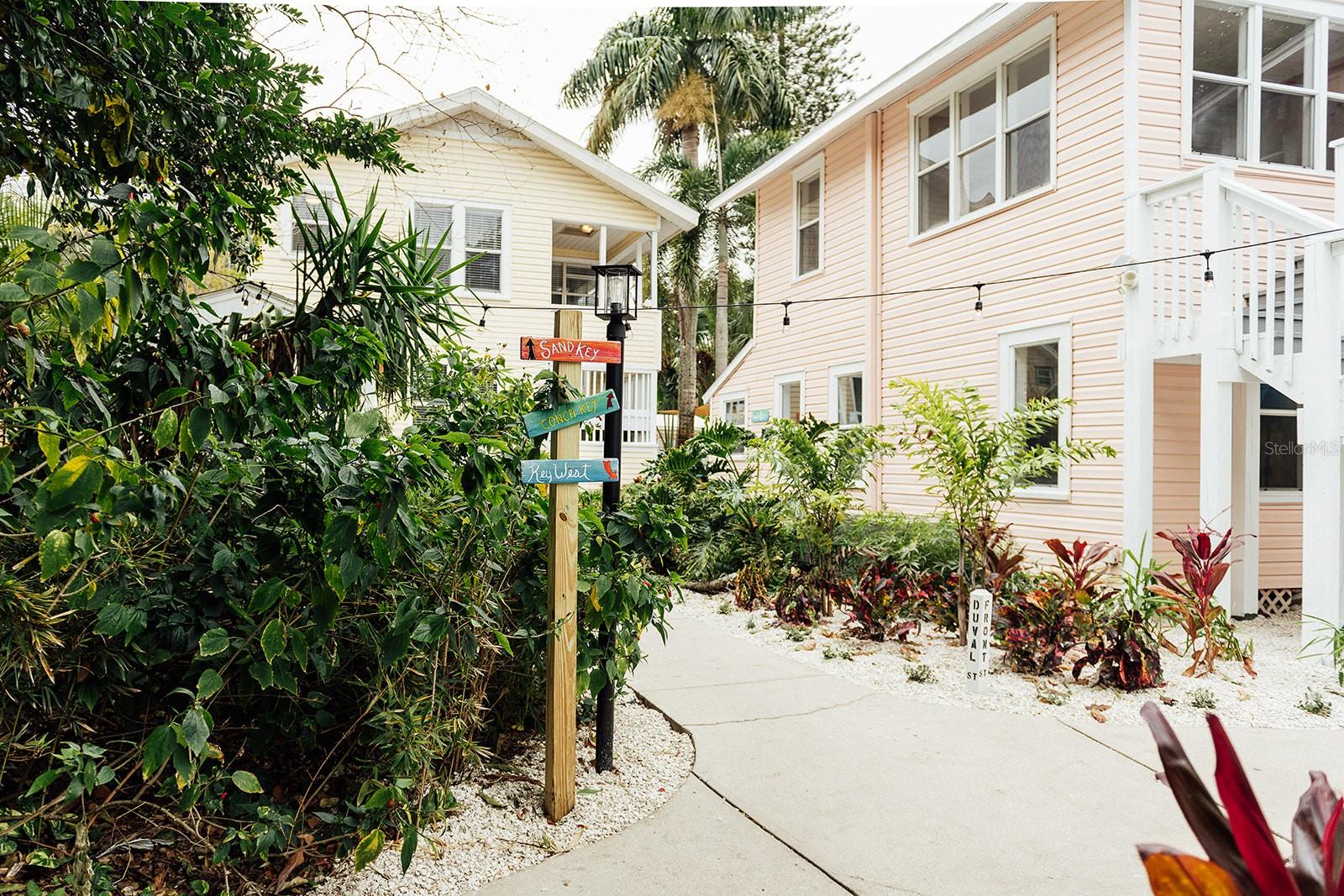 Details for 809 10th Avenue N 3, ST PETERSBURG, FL 33701