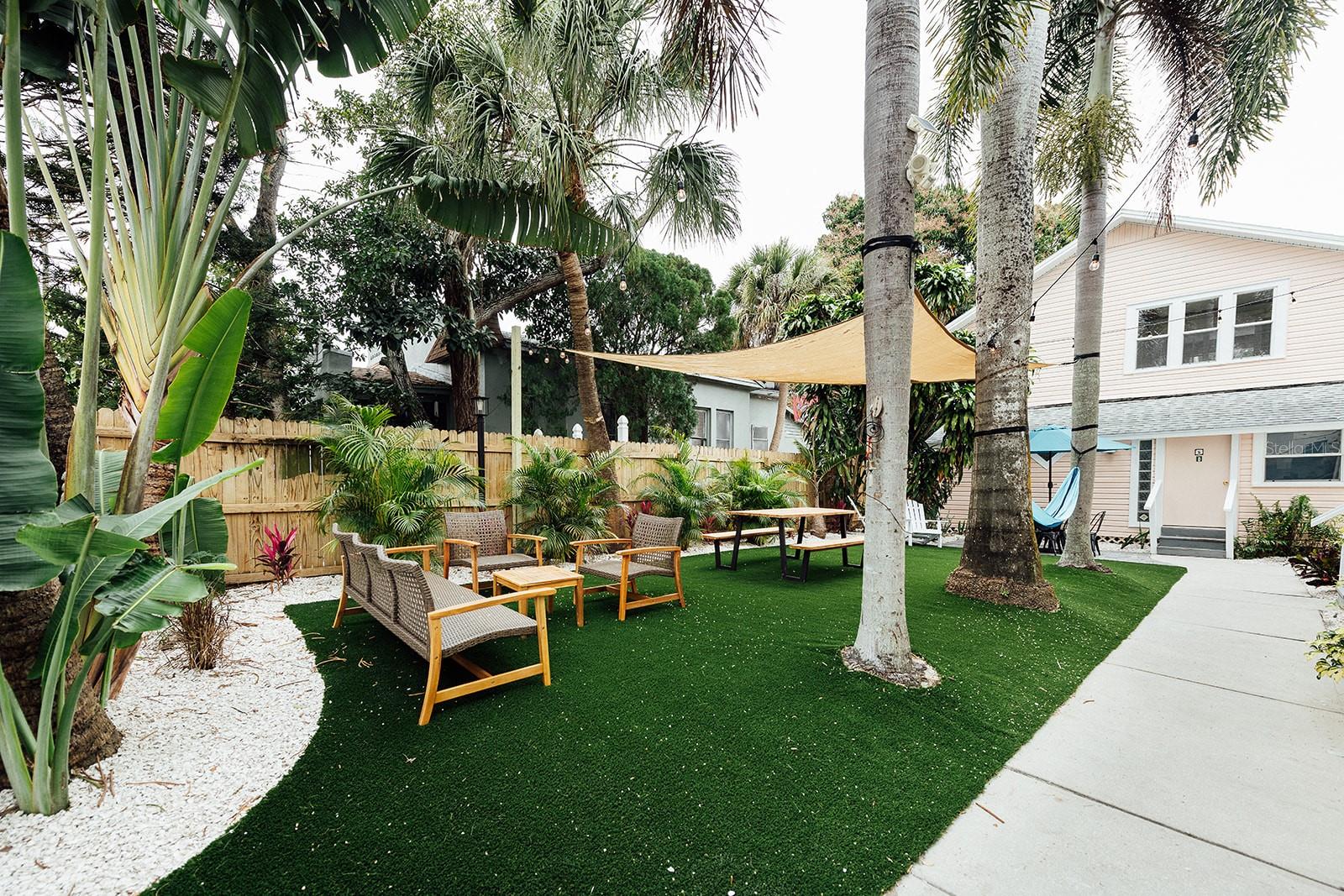 Image 31 of 47 For 809 10th Avenue N 3