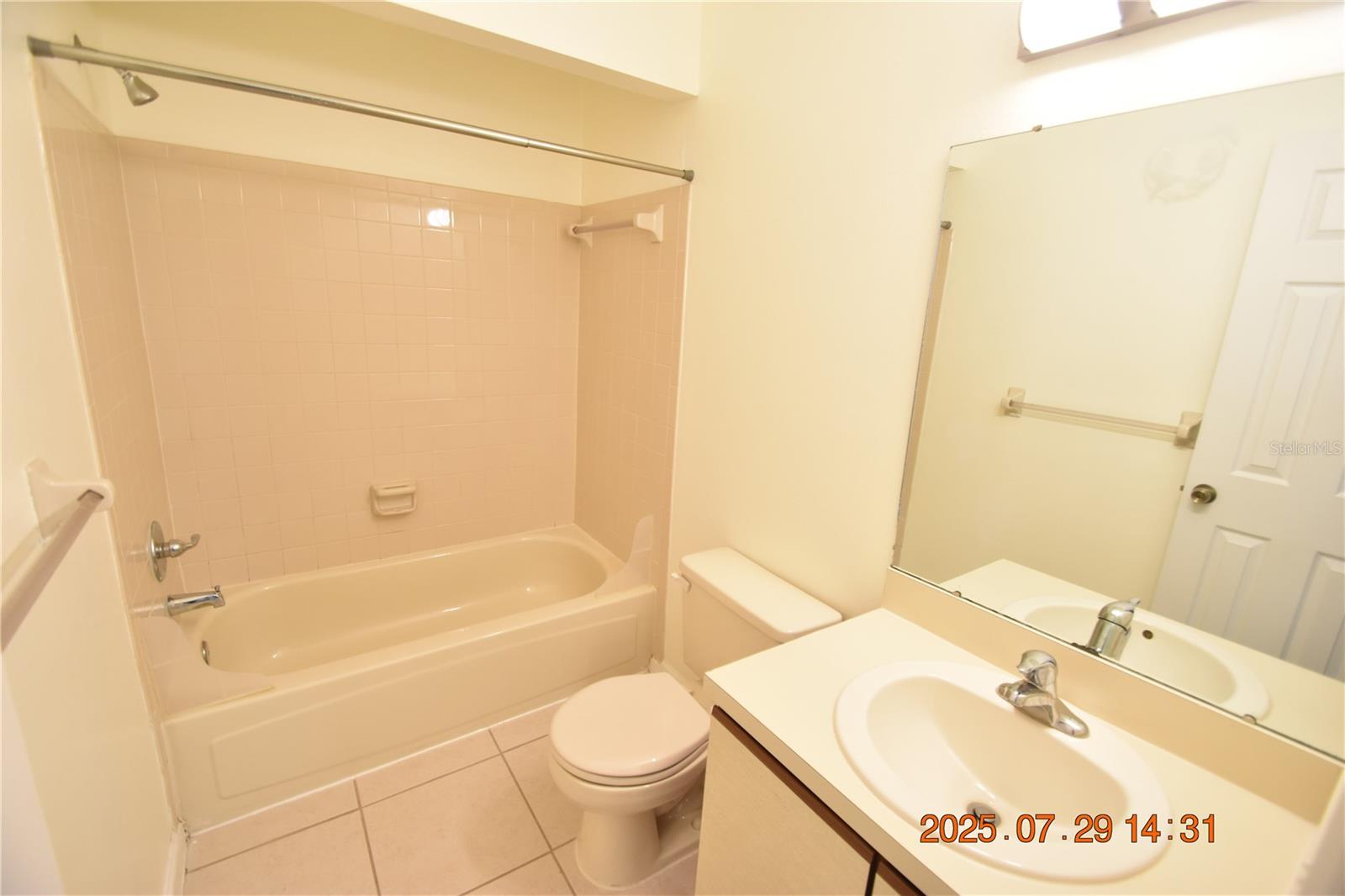 Listing photo id 30 for 16539 Lake Brigadoon Circle